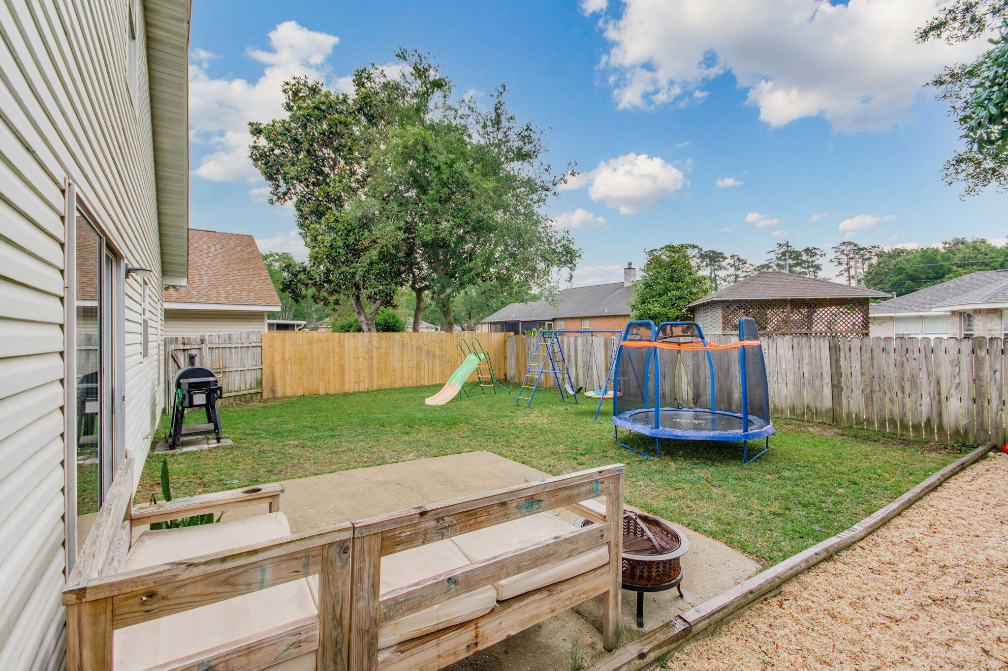 IVALEA GARDENS - Residential