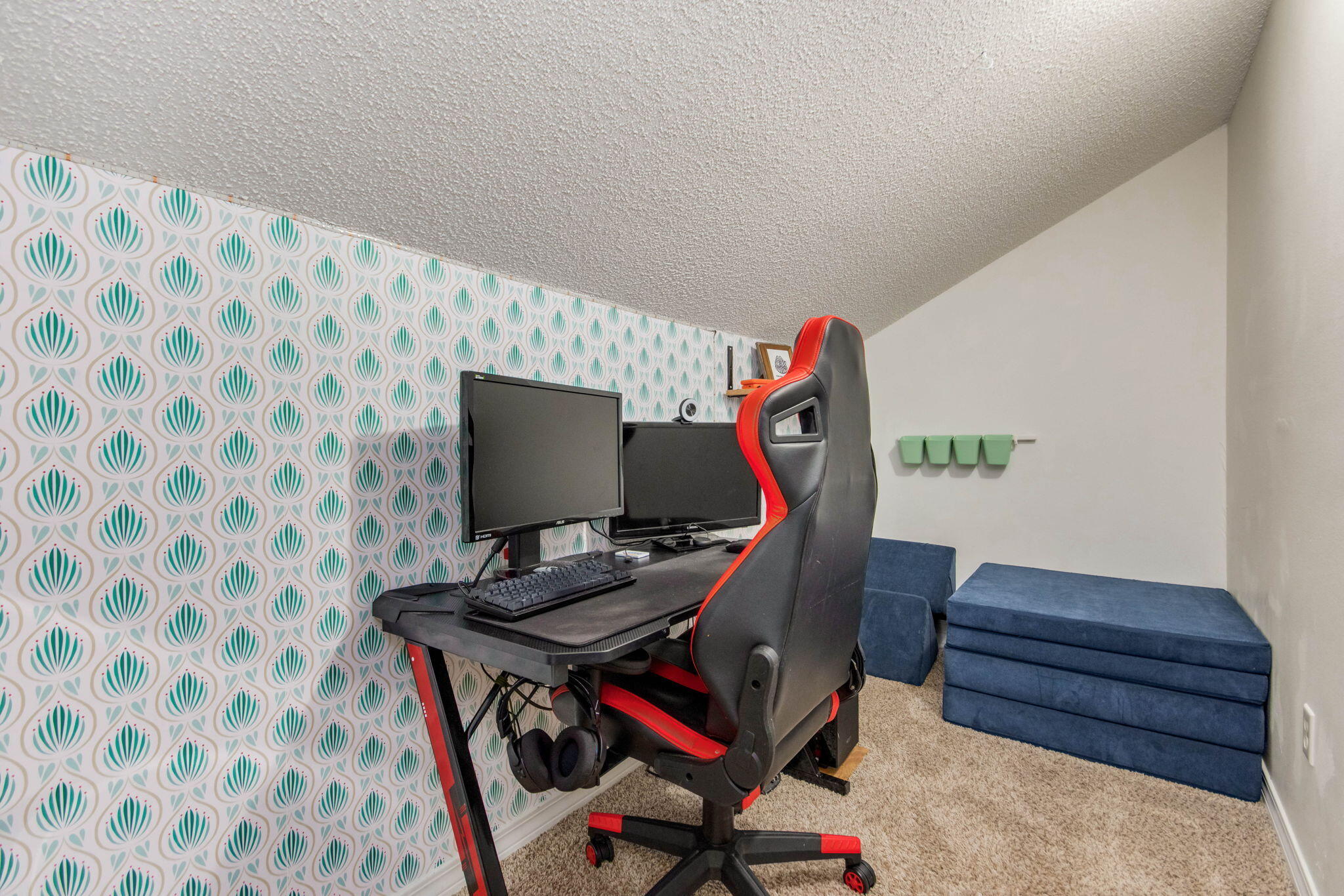 IVALEA GARDENS - Residential