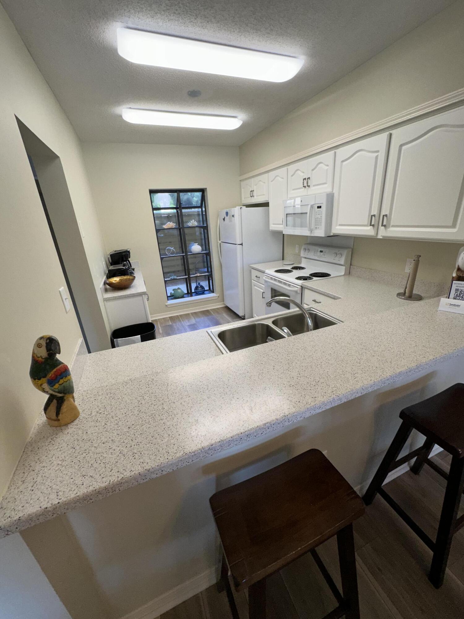 BEACHWALK VILLAS PH 06 - Residential