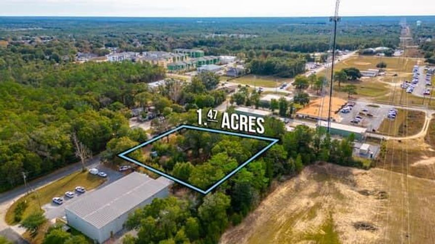 SELLER WILL CONSIDER OWNER FINANCING.  BRING YOUR  BUYERS!!!PRIME COMMERCIAL PROPERTY near hospital, medical offices, medical facilities, shopping, schools.  Perfect location for your new business.  Old home on middle lot given little to no value, but can be shown.   Buyer to verify all areas of importance to include lot size, zoning.