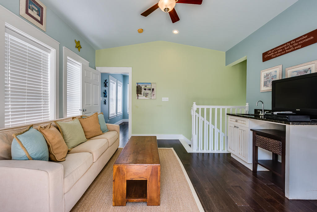 SEACREST BEACH - Residential