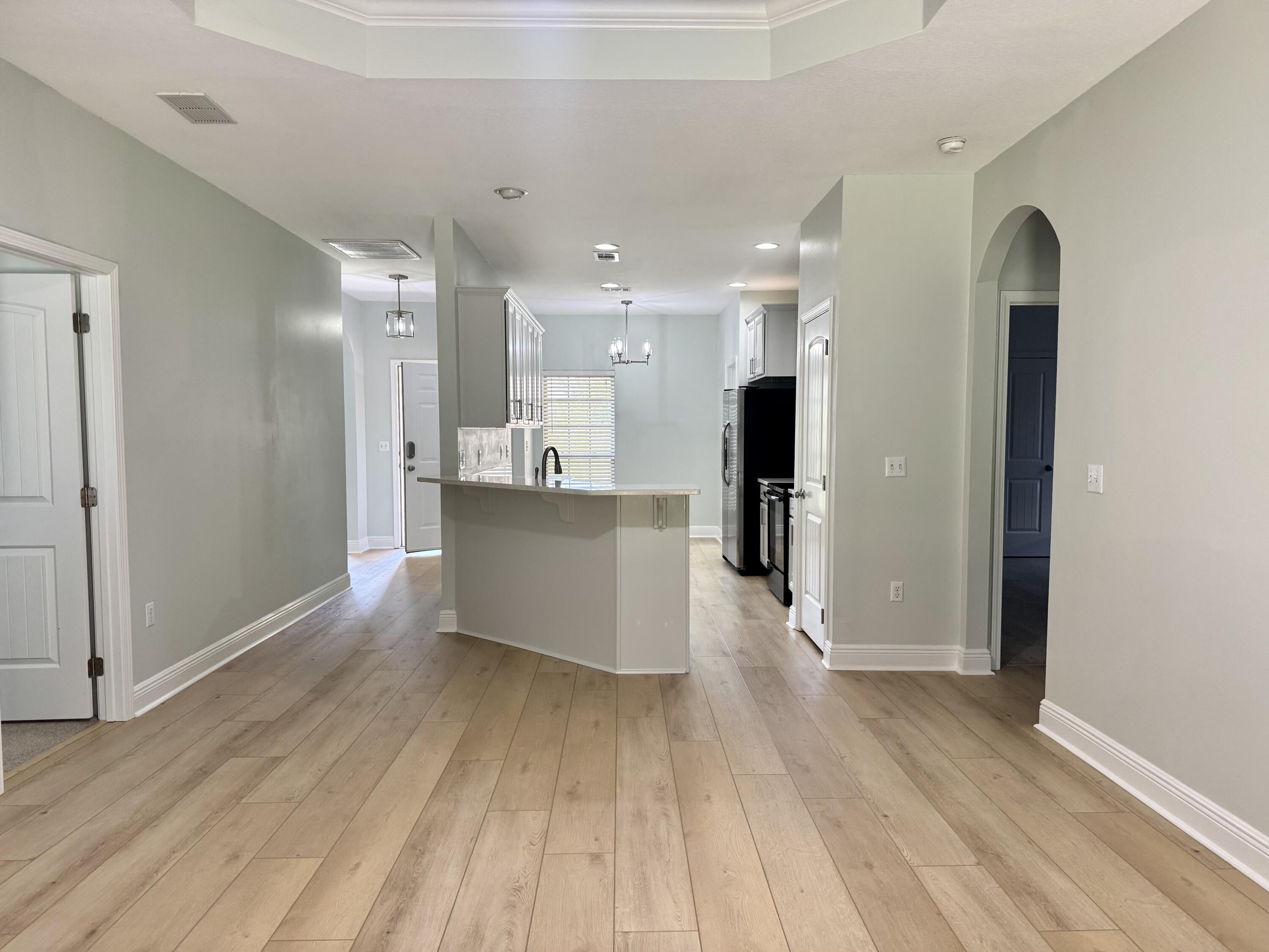 DRIFTWOOD ESTATES - Residential Lease