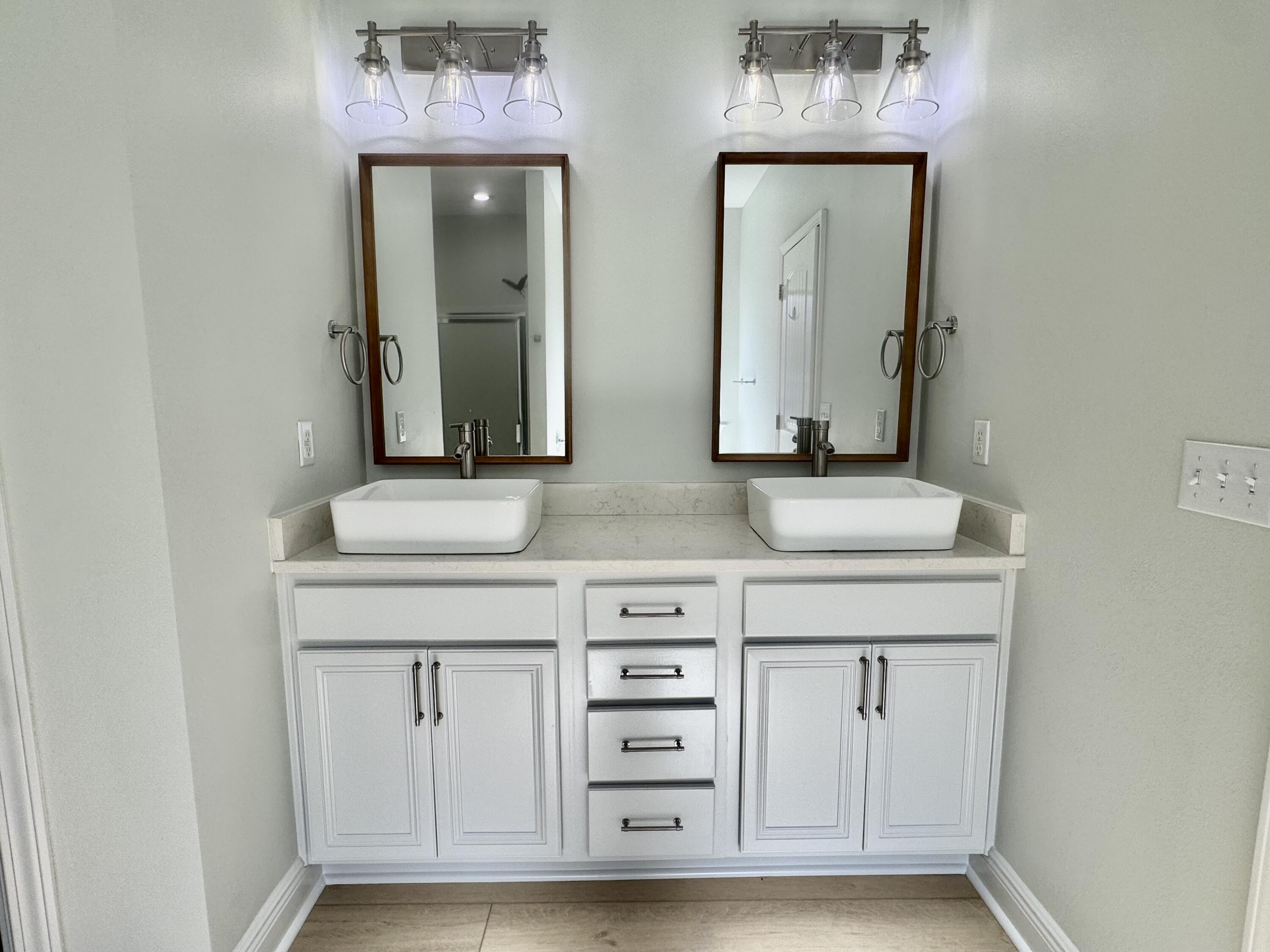 DRIFTWOOD ESTATES - Residential Lease