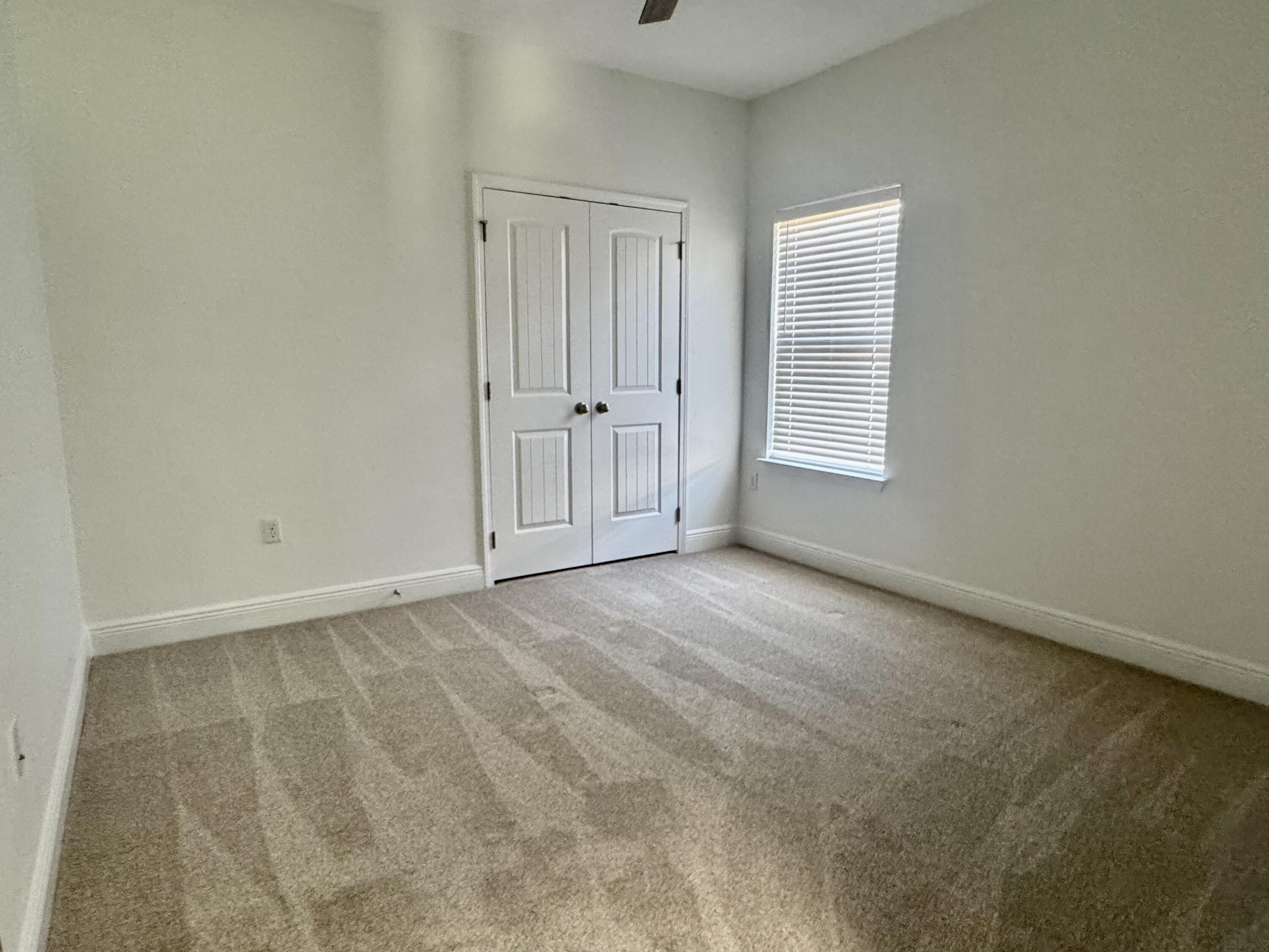 DRIFTWOOD ESTATES - Residential Lease