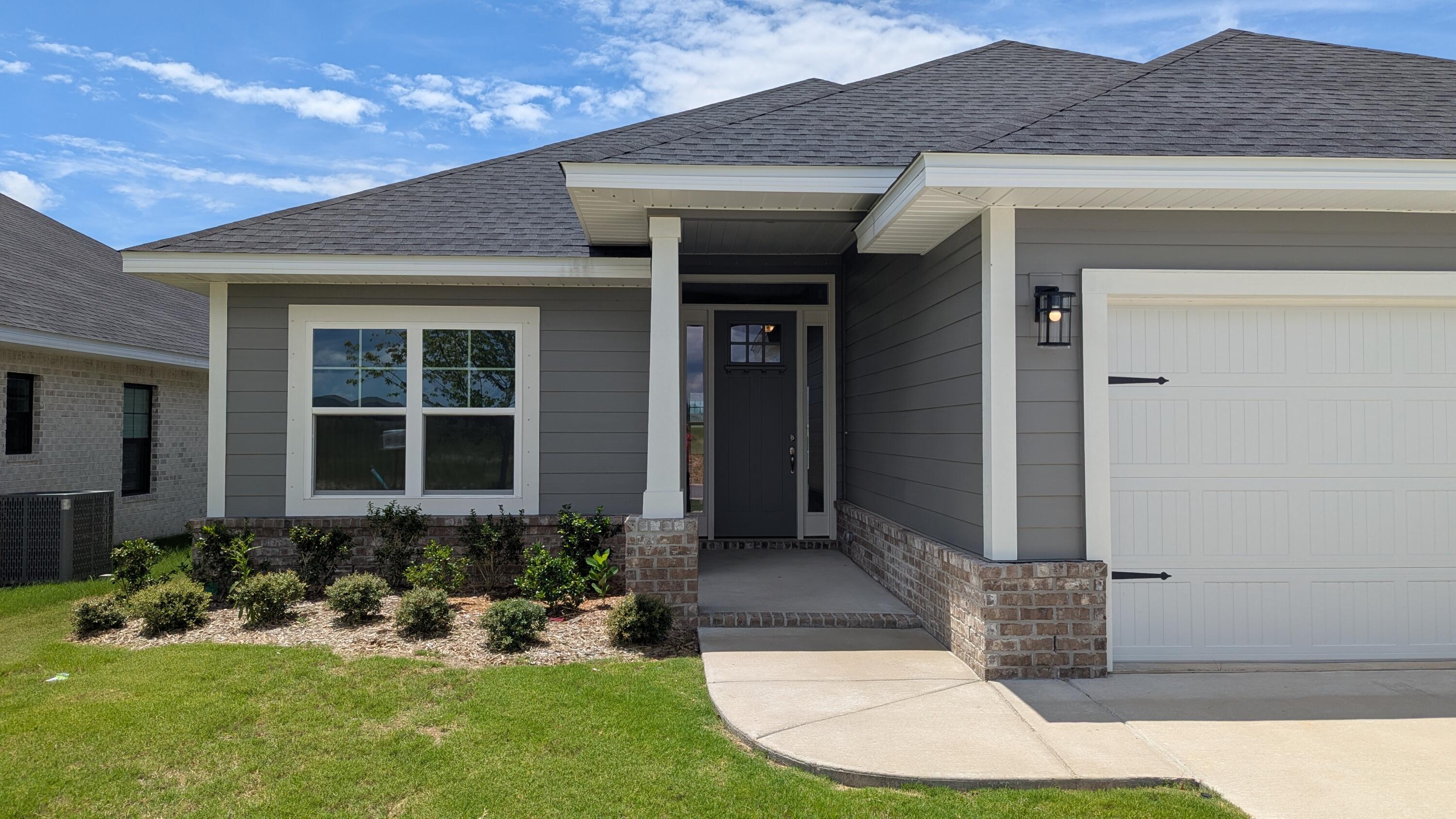 THE BLUFFS AT LAFAYETTE - Residential