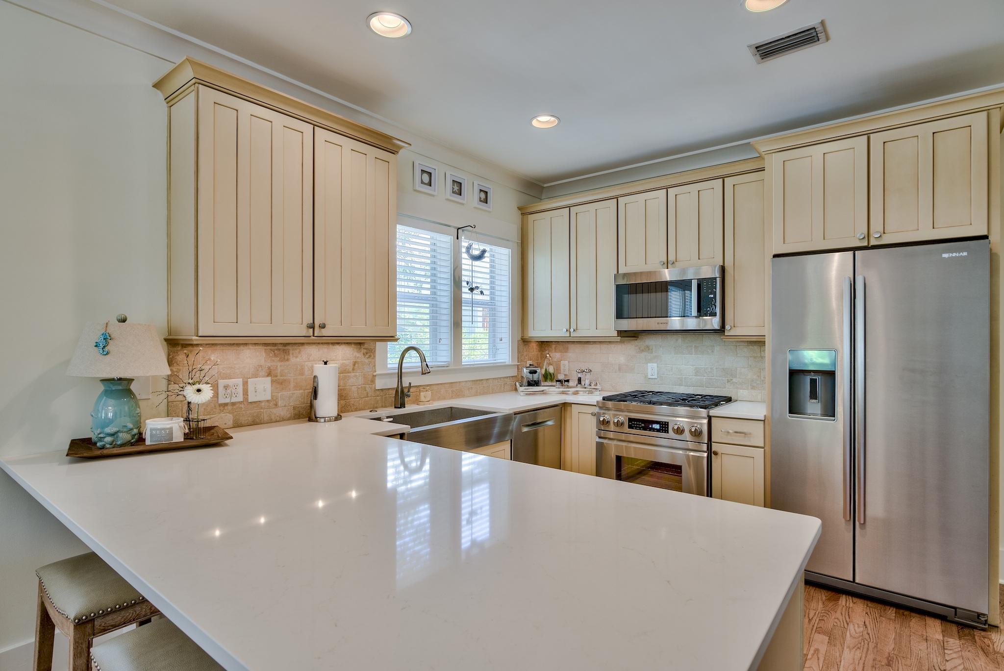 SEA DUNES - Residential