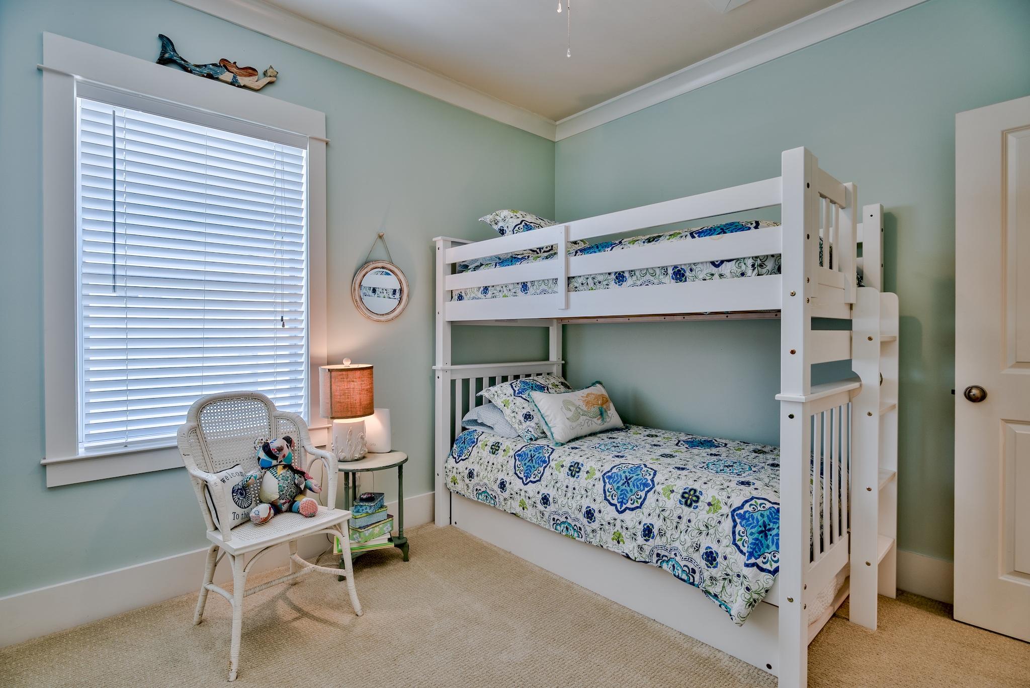 SEA DUNES - Residential