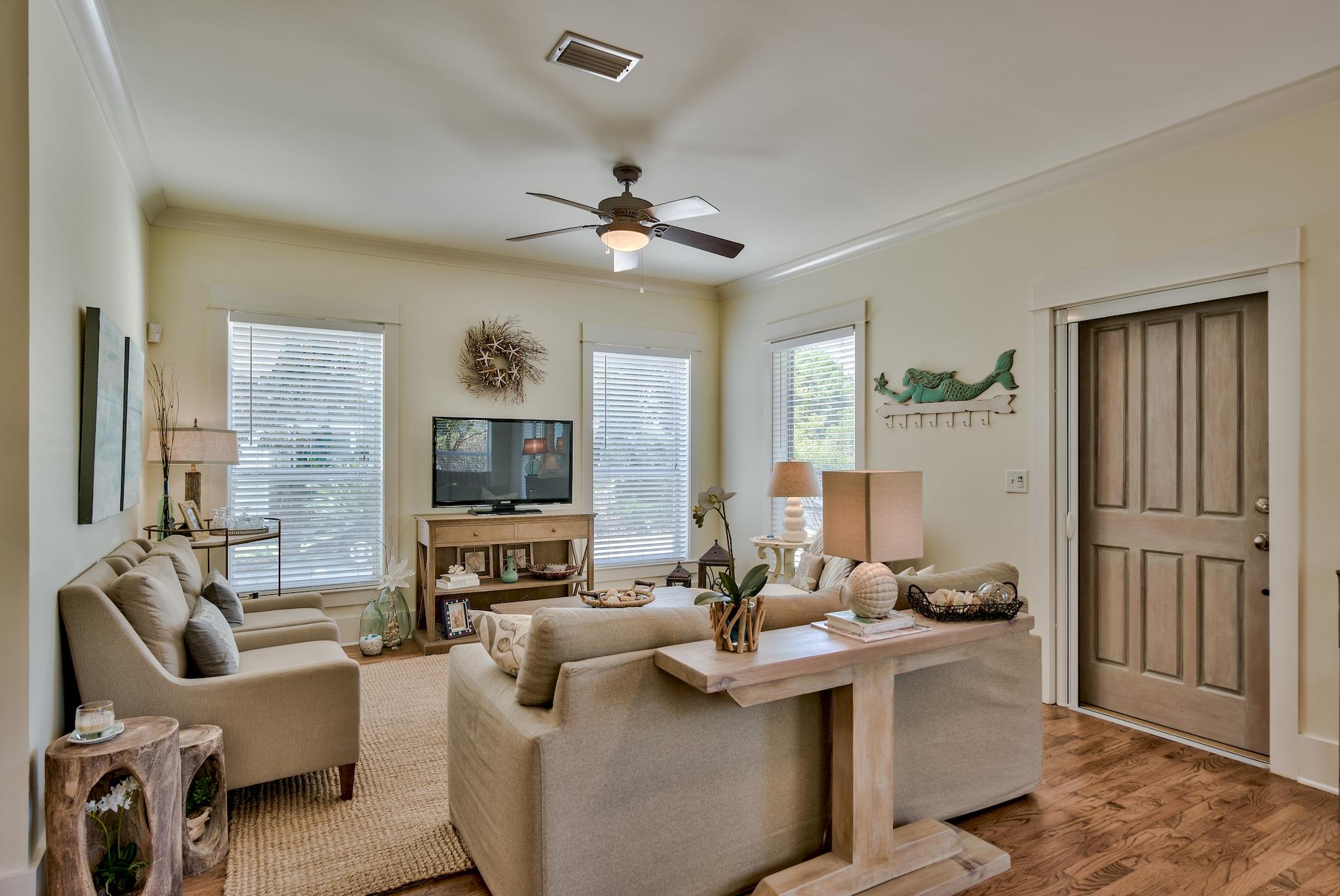 SEA DUNES - Residential