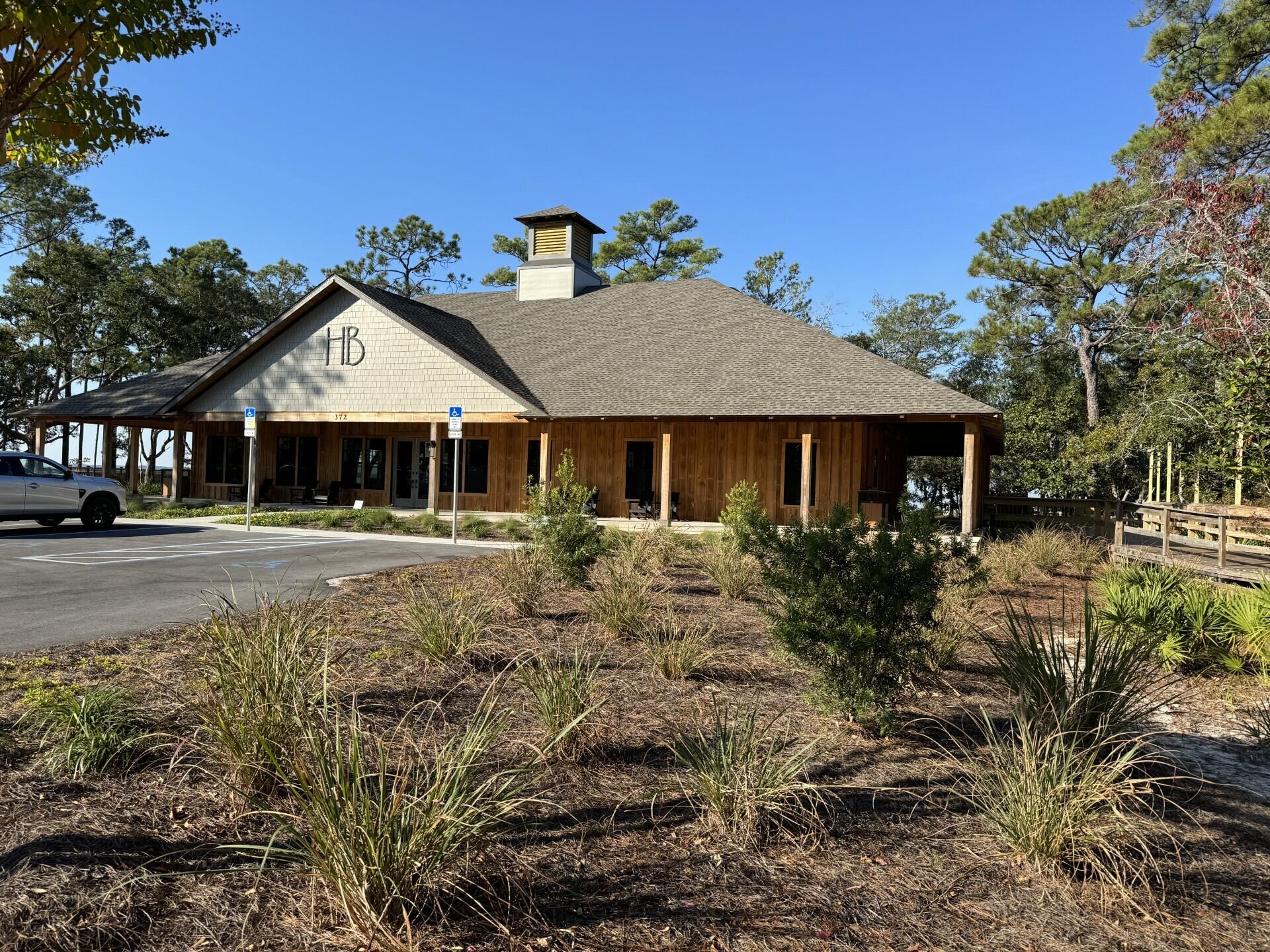 HAMMOCK BAY - Residential