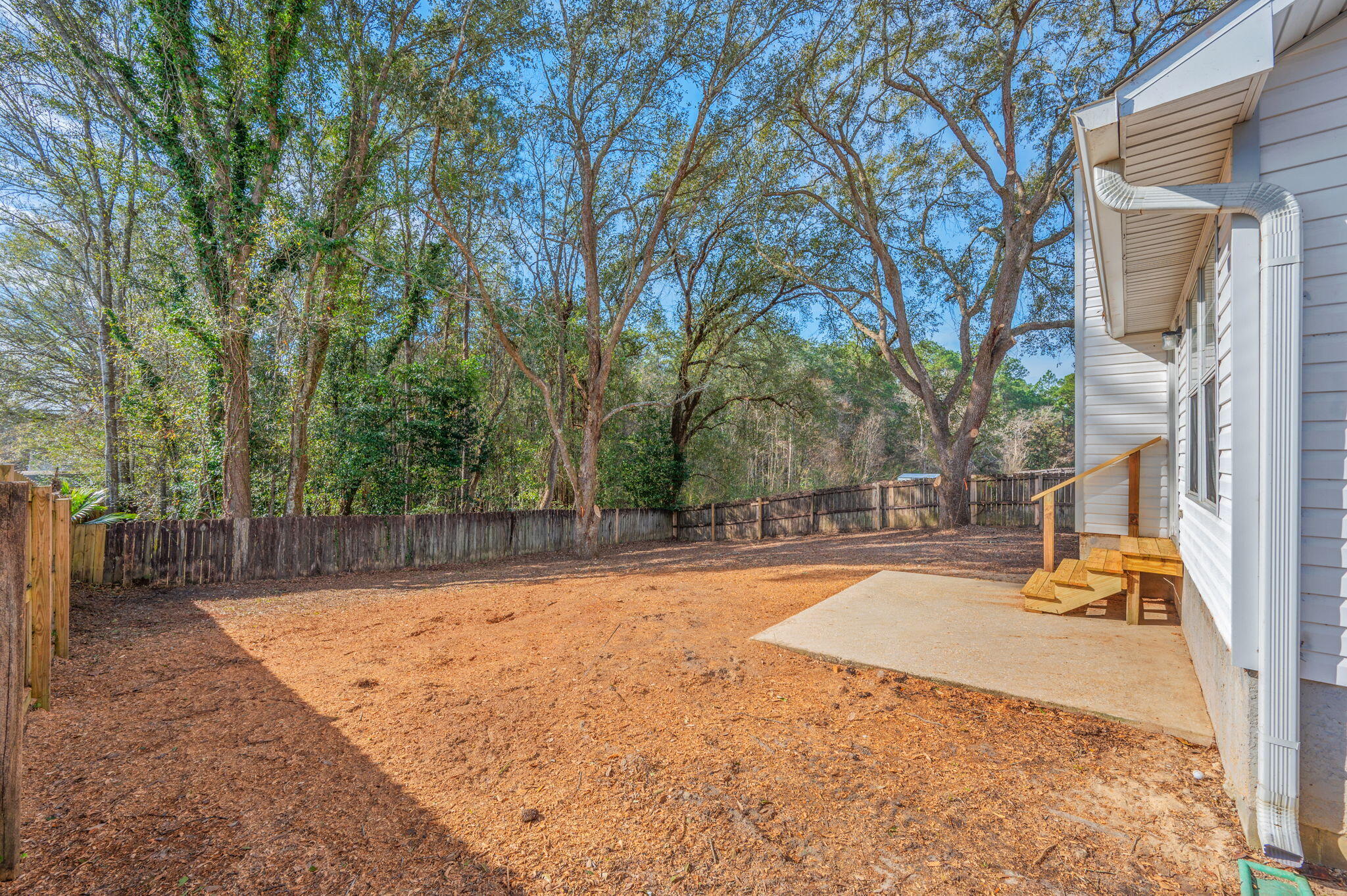 SOUTHVIEW EST PH II - Residential Lease