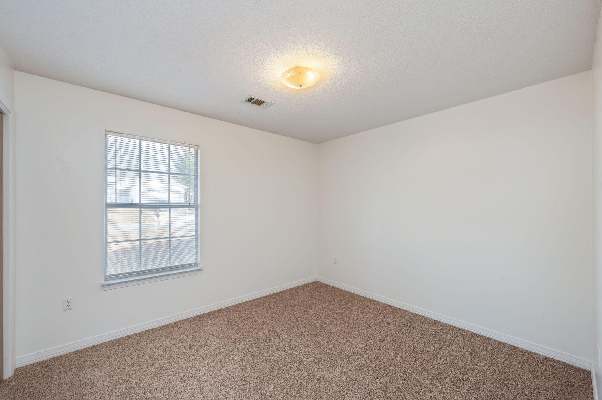 SOUTHVIEW EST PH II - Residential Lease