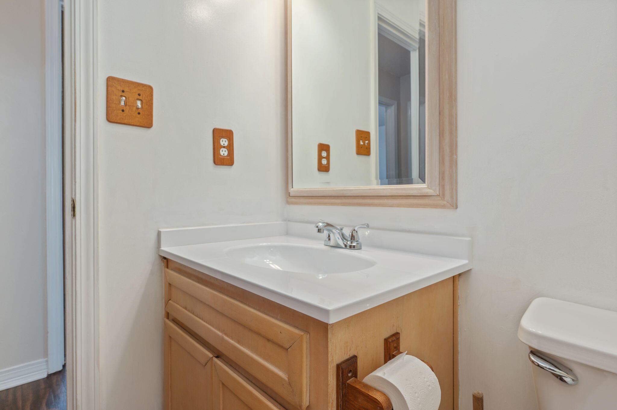 SOUTHVIEW EST PH II - Residential Lease