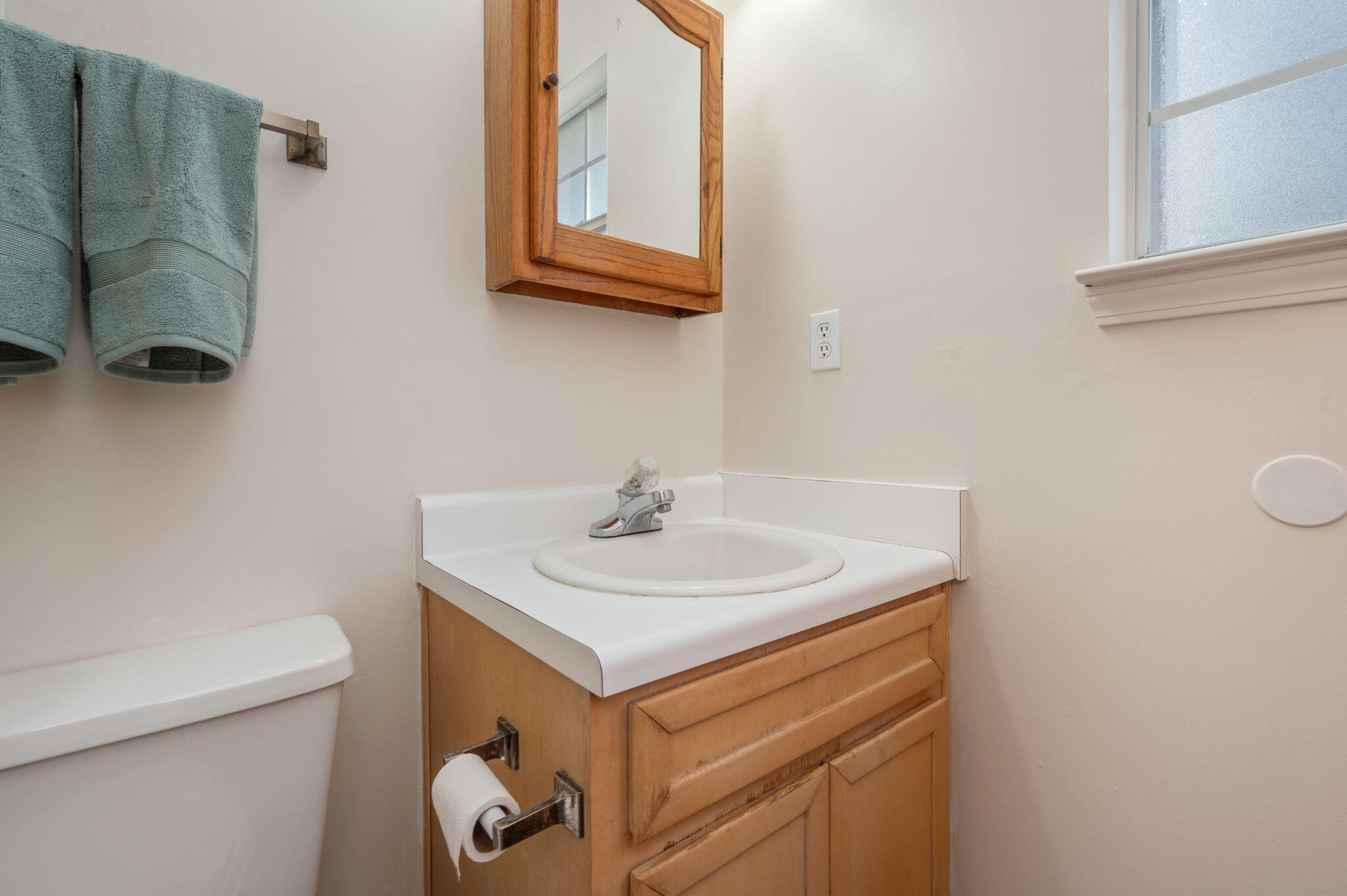 SOUTHVIEW EST PH II - Residential Lease