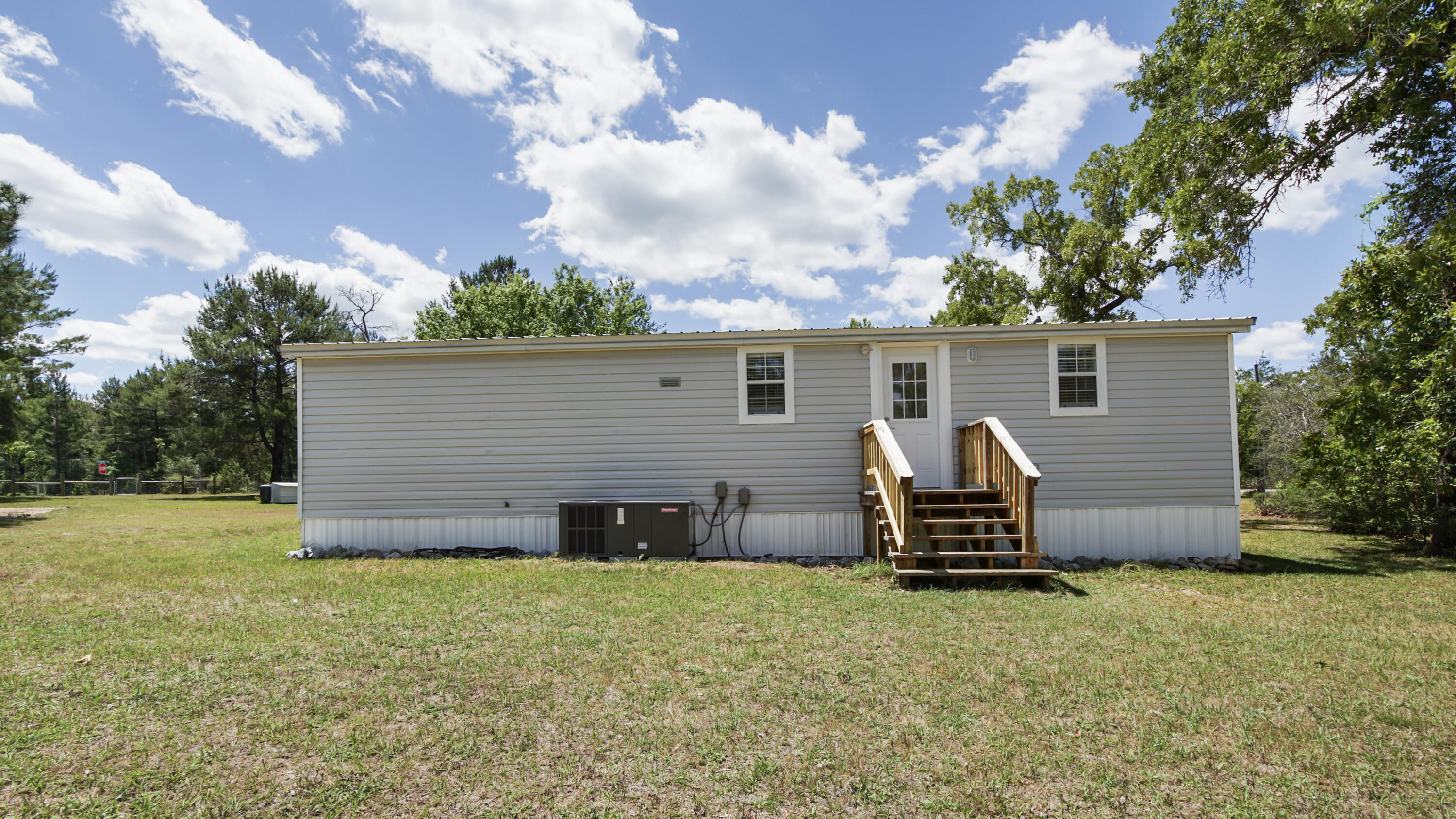 LAIRDS - Residential
