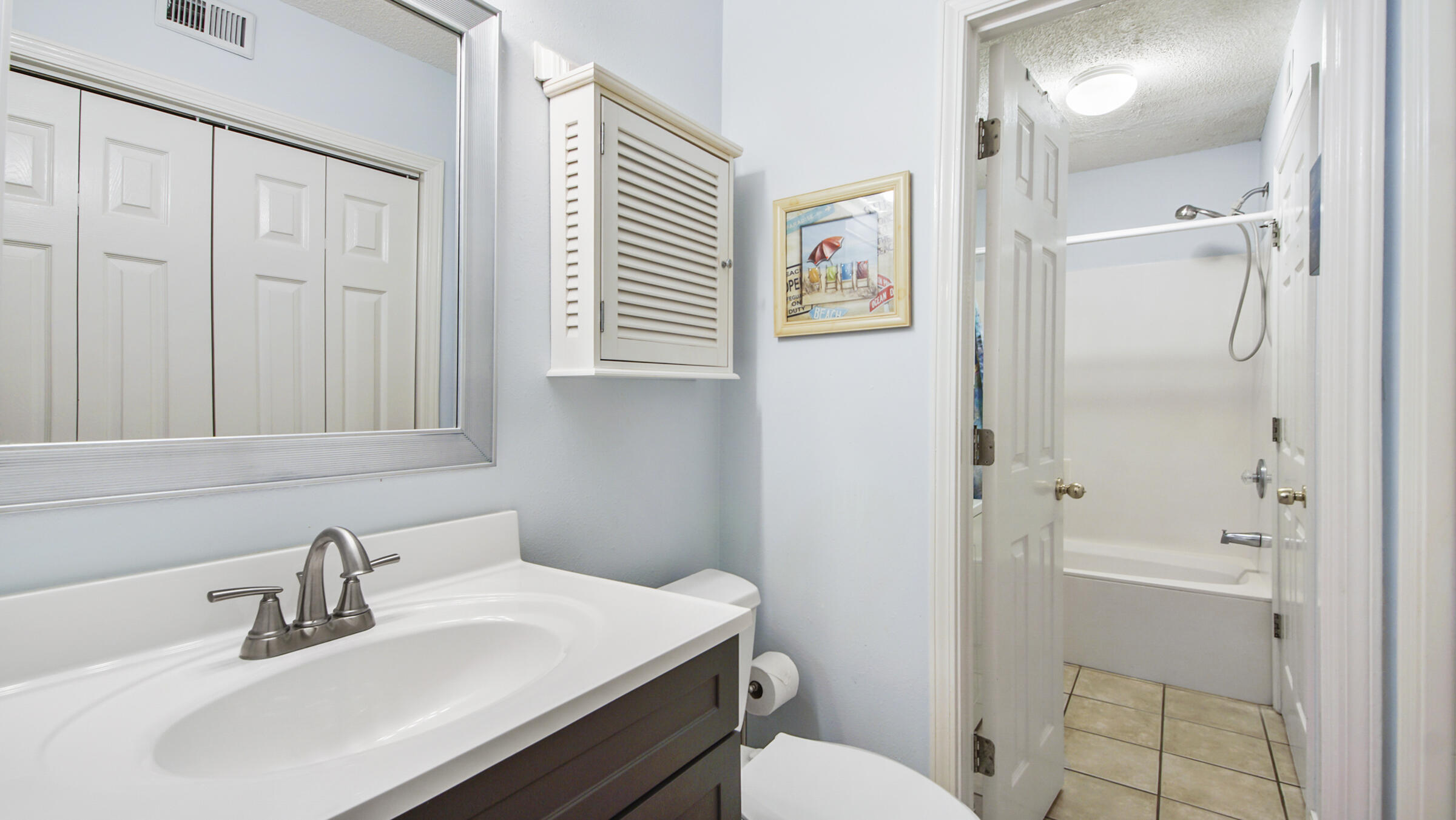 MARAVILLA CONDO 2 - Residential