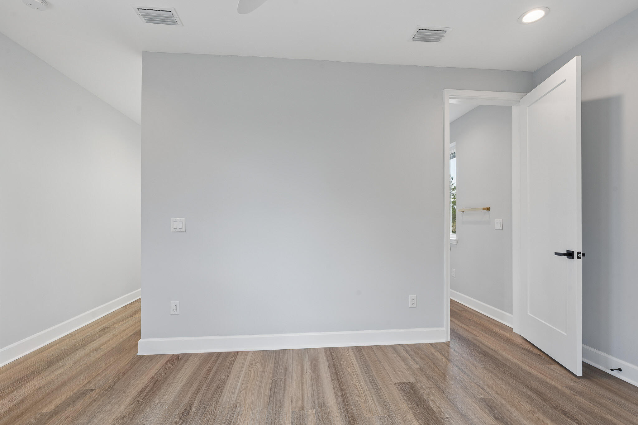 Lake Merial - Residential