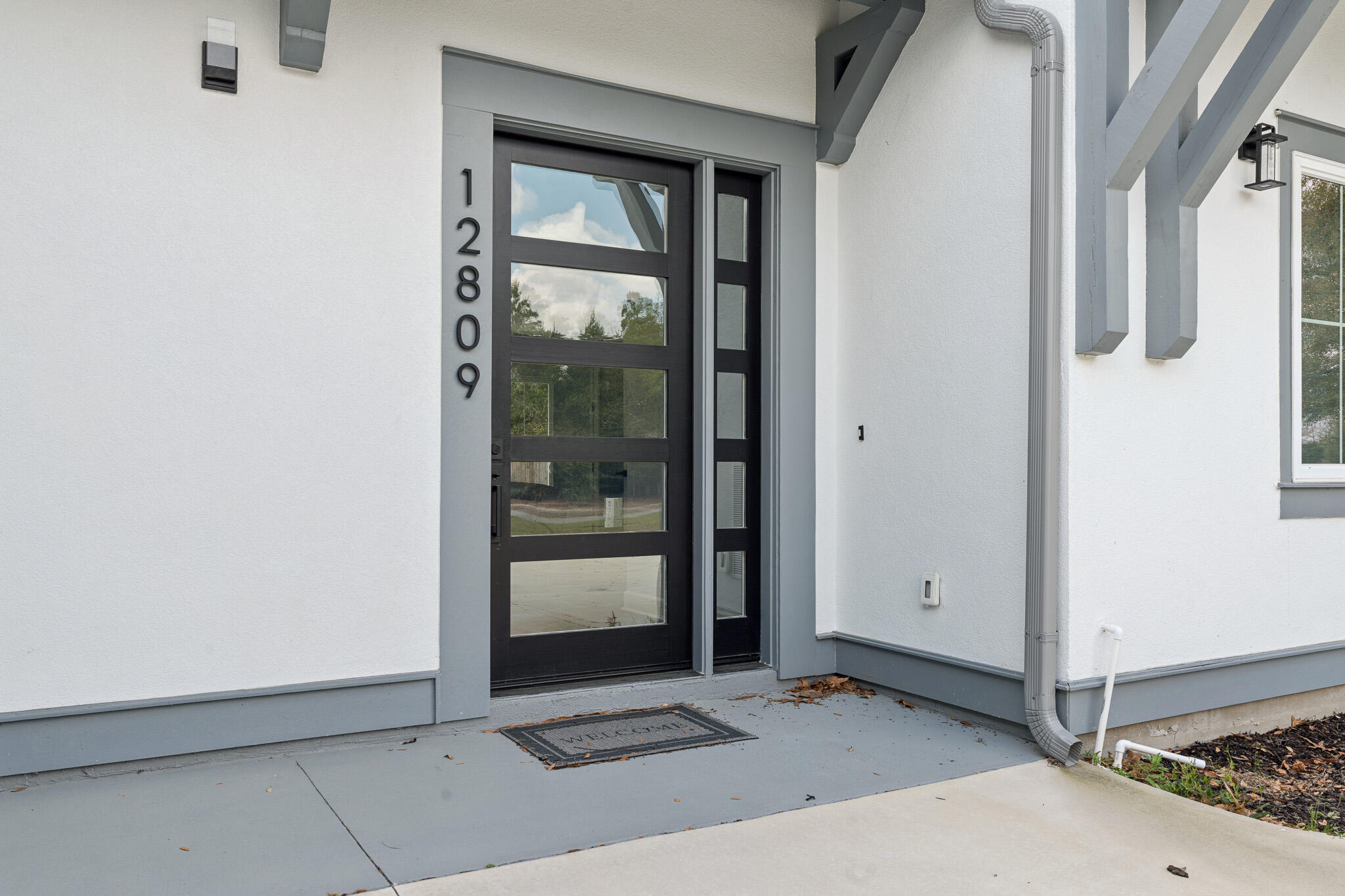 Lake Merial - Residential