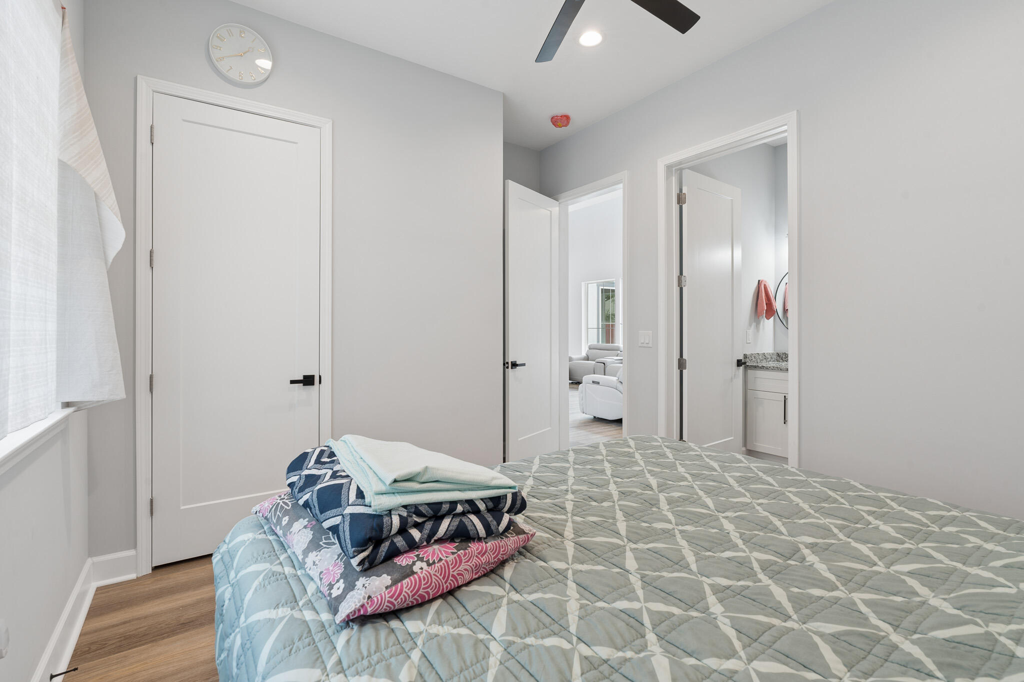 Lake Merial - Residential