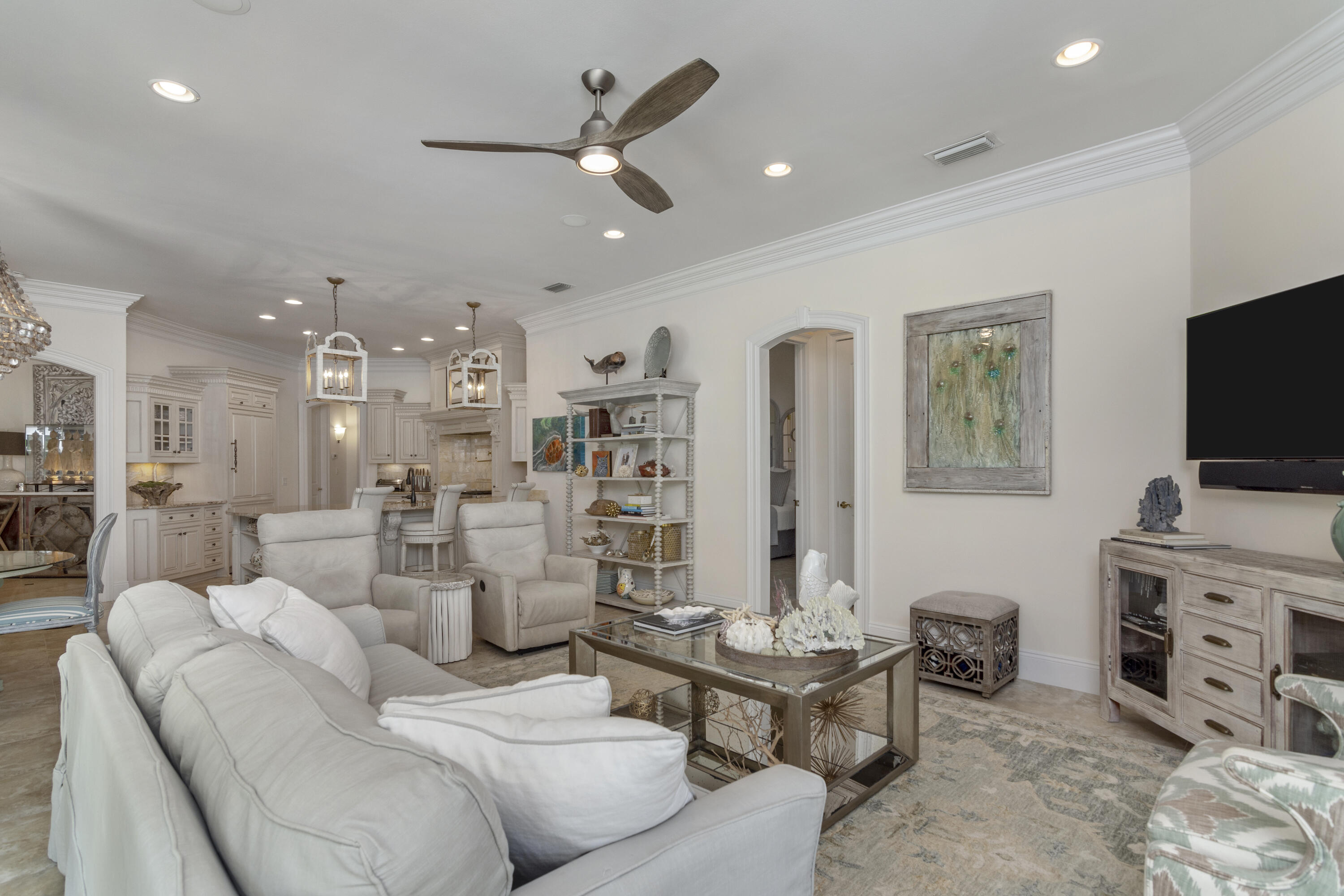 BAYTOWNE AVENUE - Residential