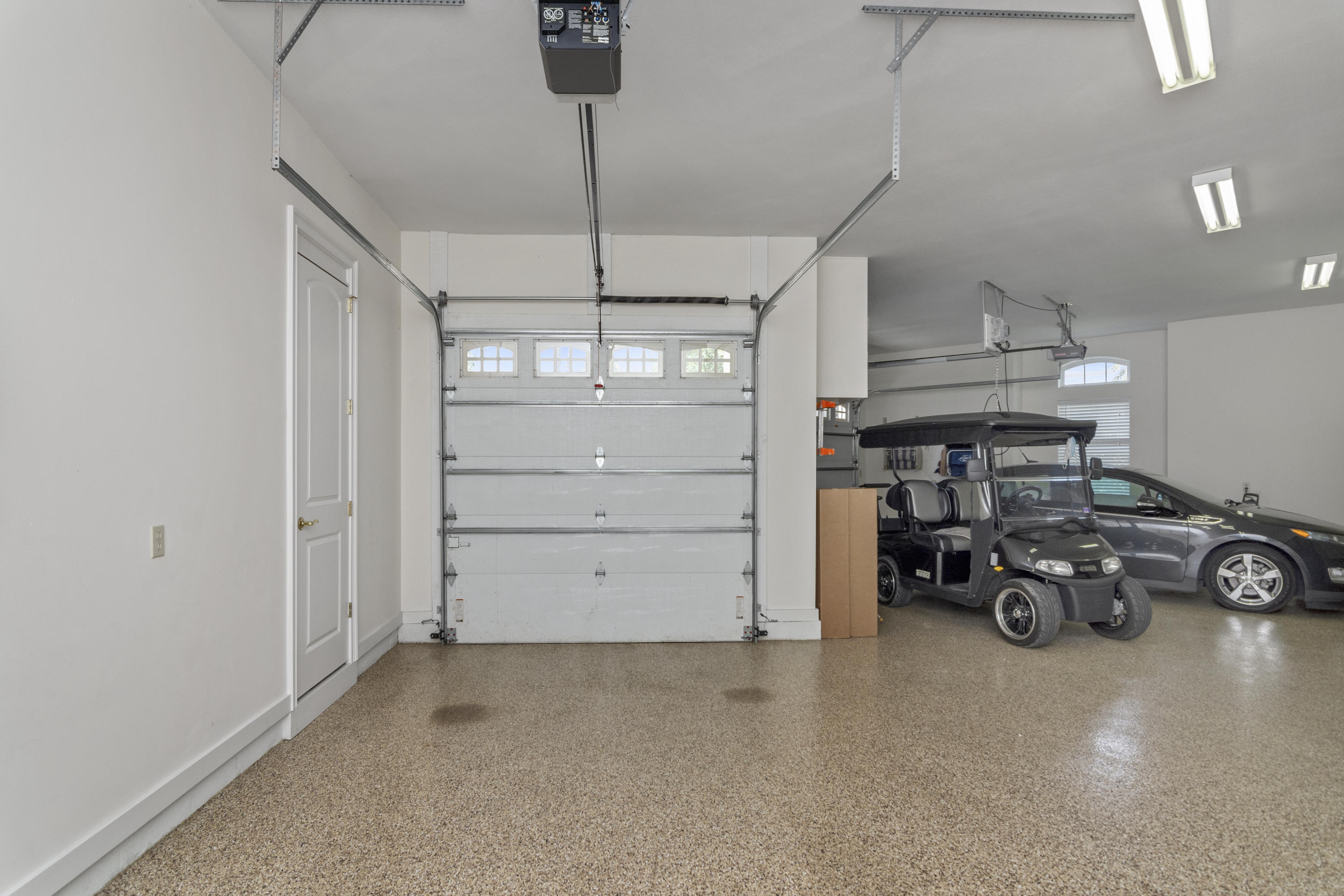 BAYTOWNE AVENUE - Residential