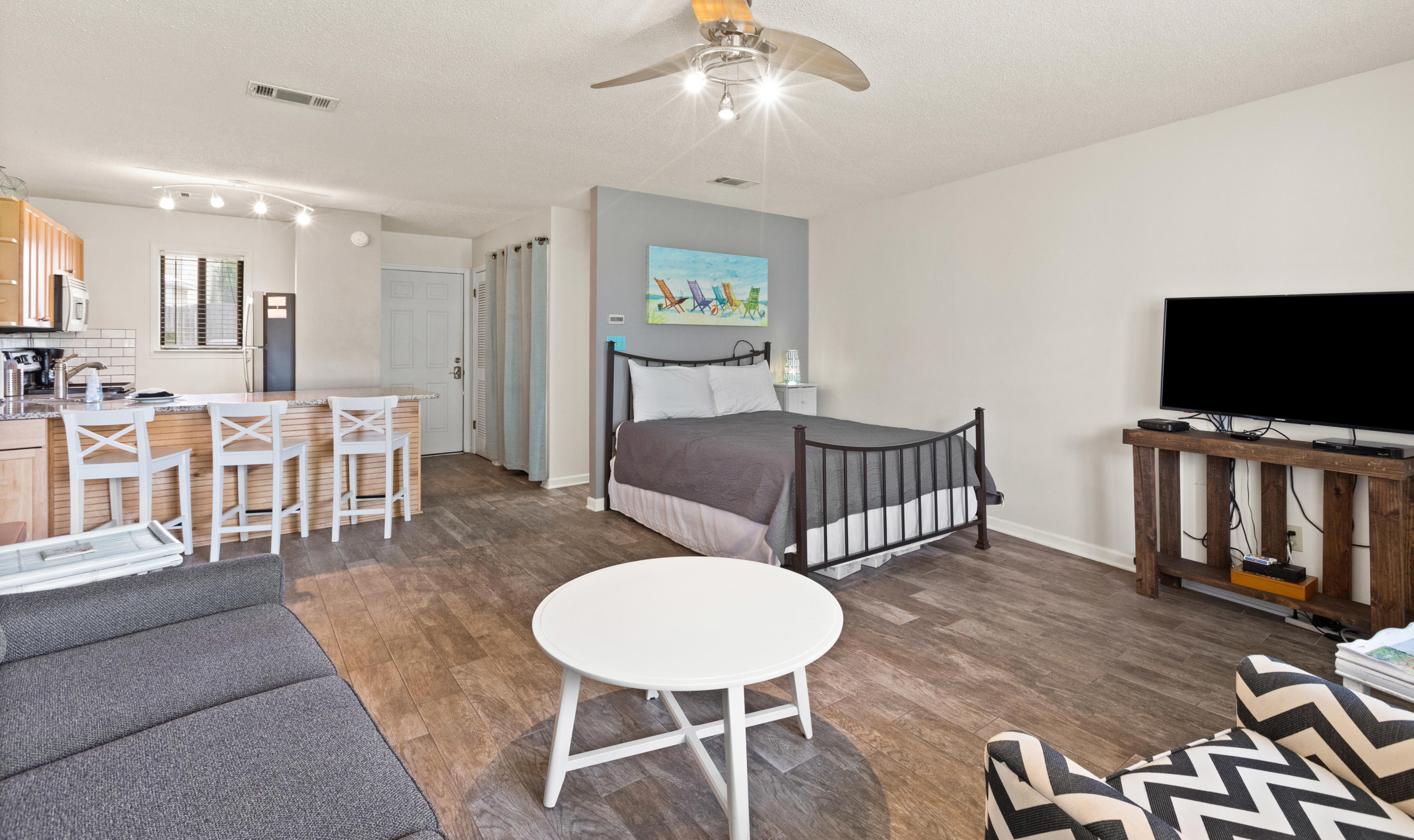 HIDDEN BEACH VILLAS CONDO - Residential