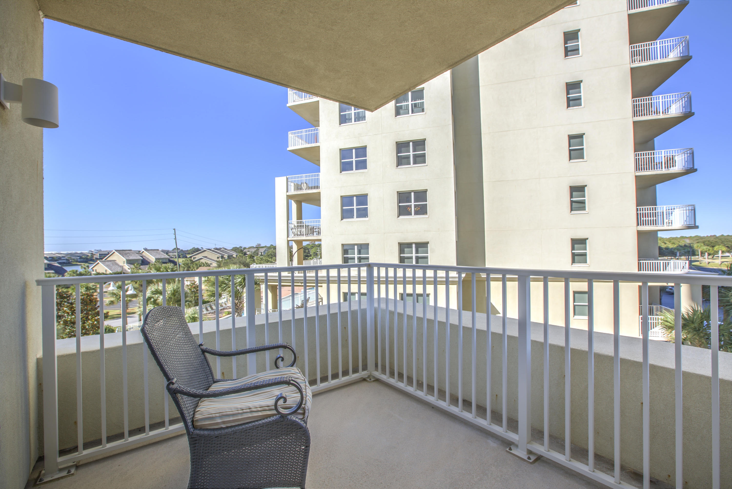 ARIEL DUNES I - Residential