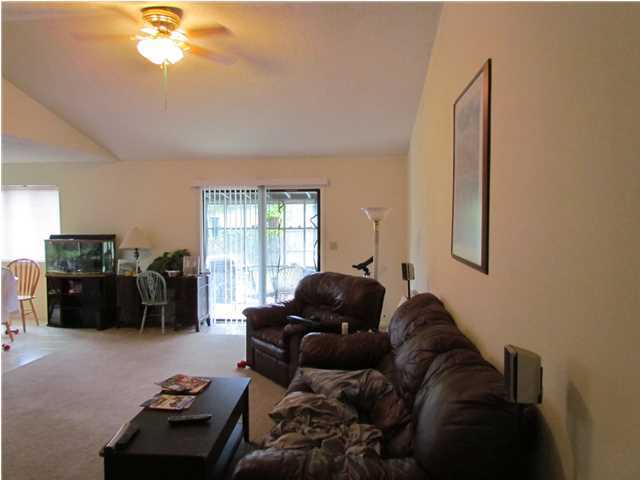 CREEKSIDE - Residential Lease