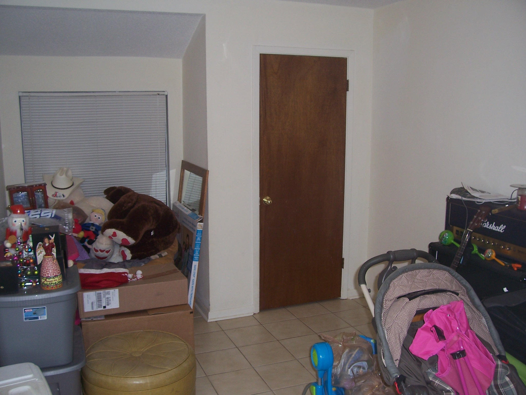 CREEKSIDE - Residential Lease