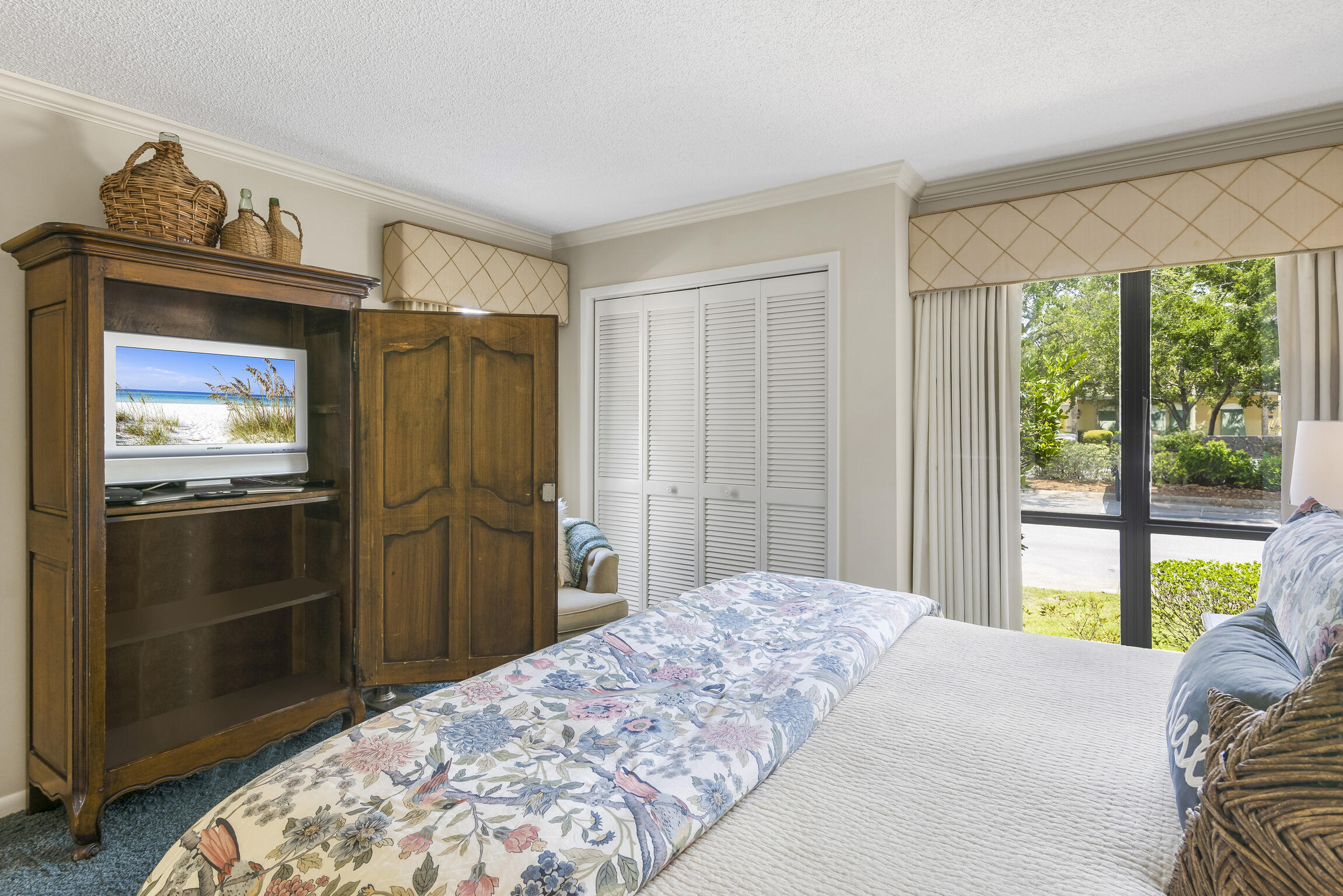 HARBOUR POINT CONDO - Residential Lease