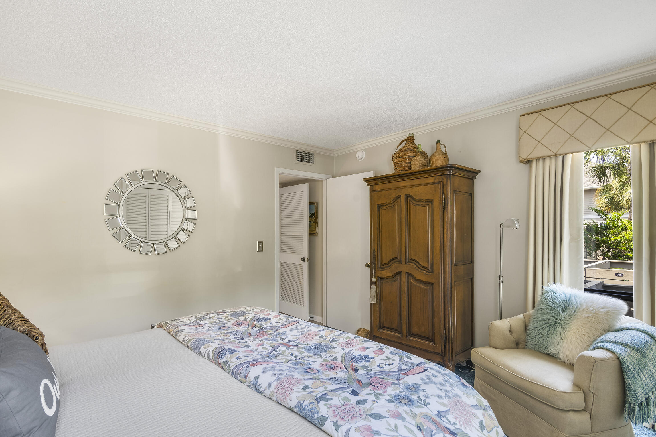 HARBOUR POINT CONDO - Residential Lease