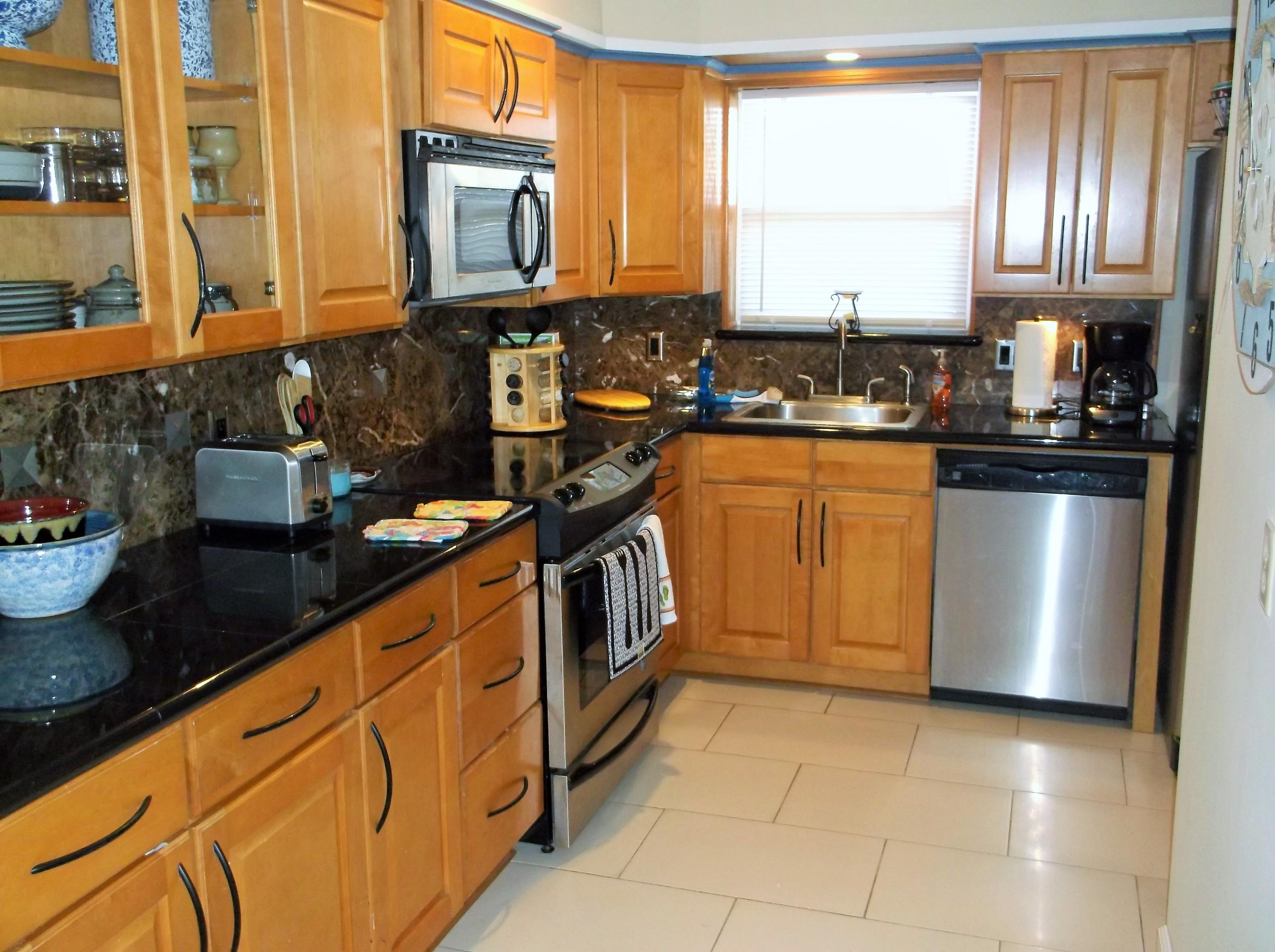 COMMODORES LANDING - Residential