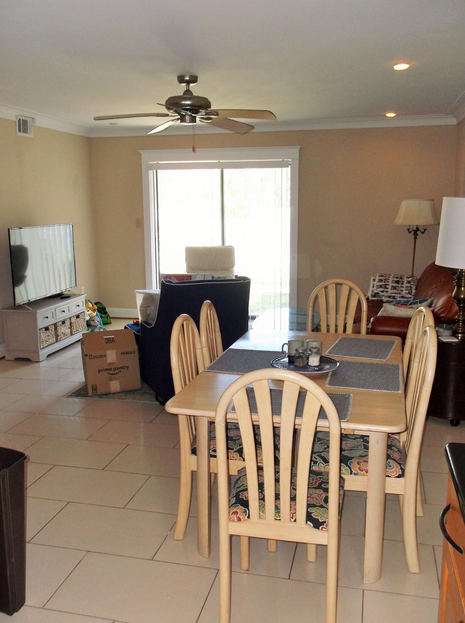 COMMODORES LANDING - Residential