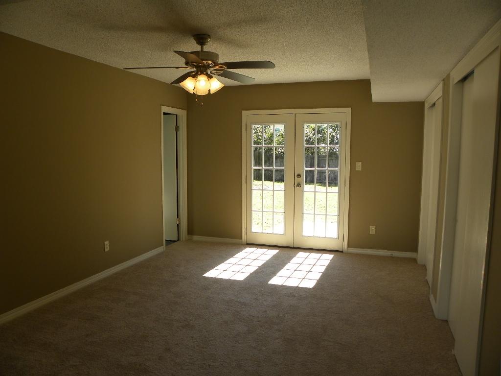 CHATEAU PRES DE LA MER - Residential