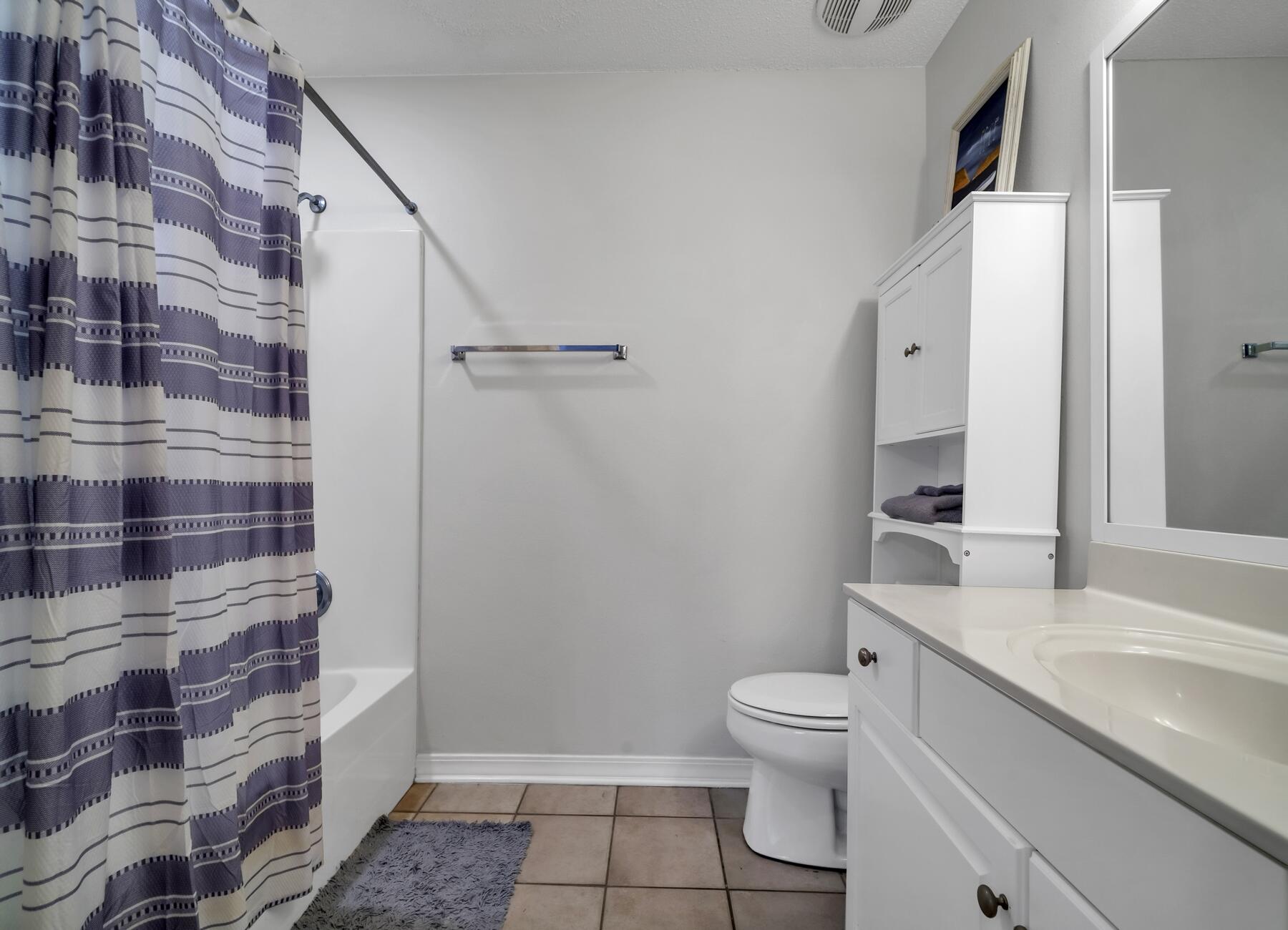 MONARCH ESTATES - Residential