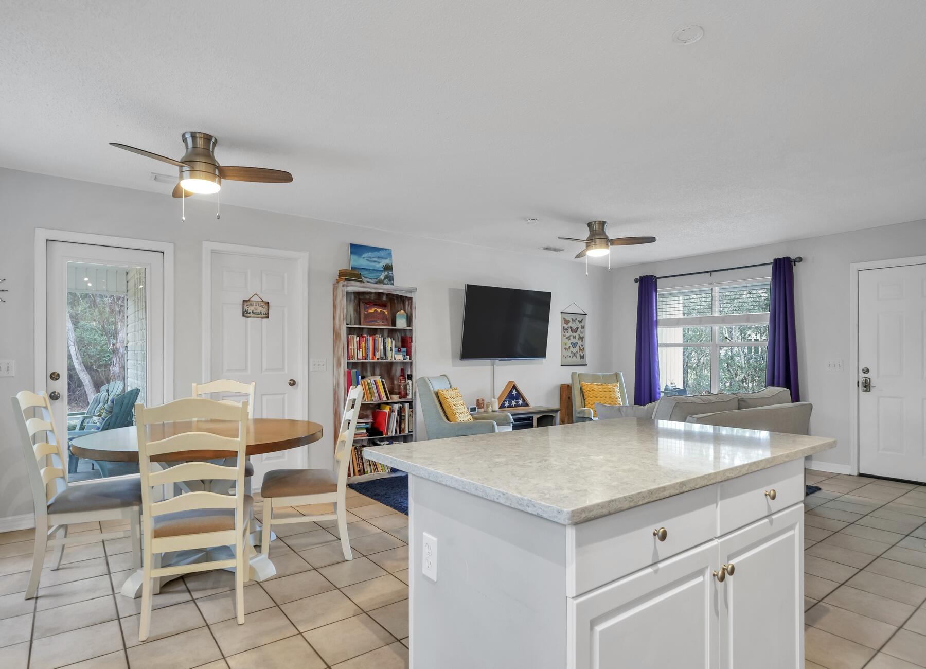 MONARCH ESTATES - Residential