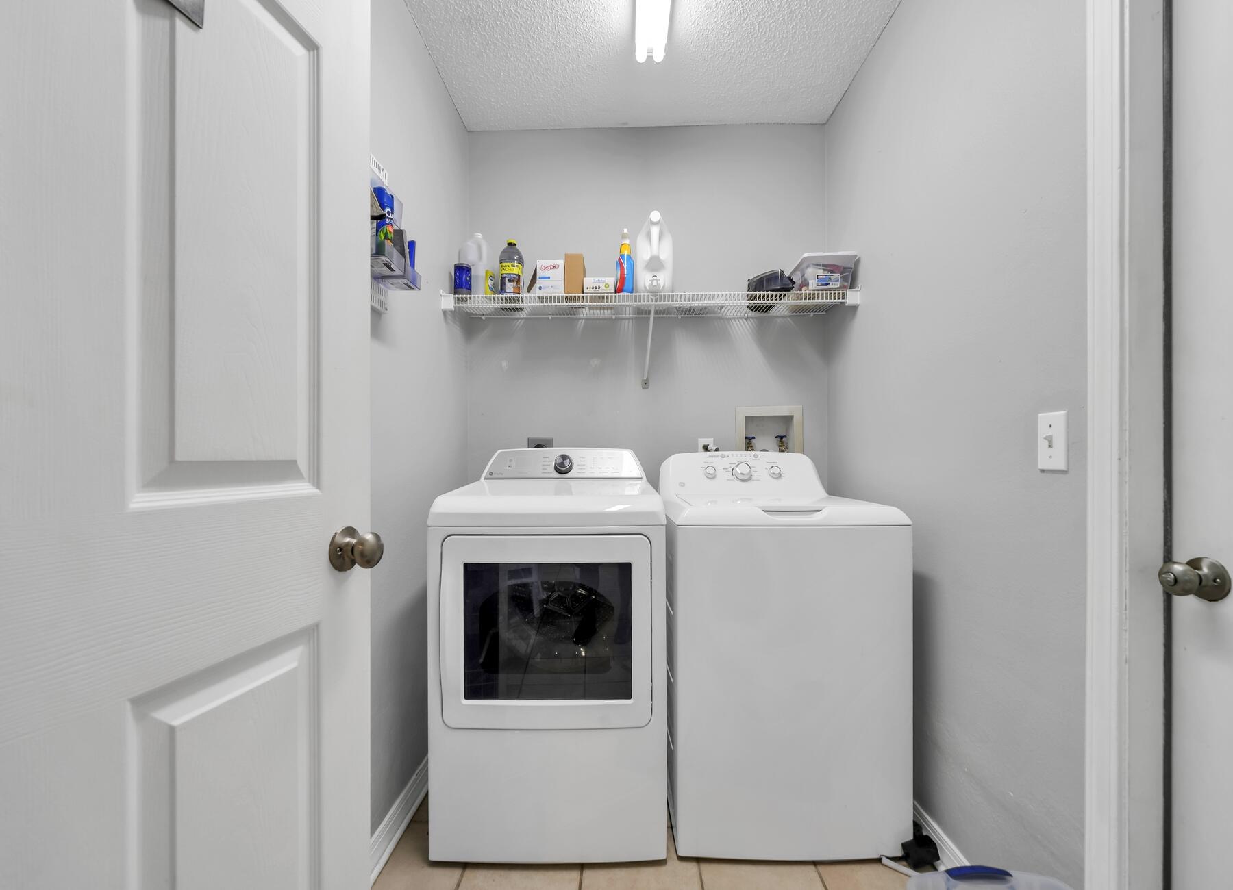 MONARCH ESTATES - Residential