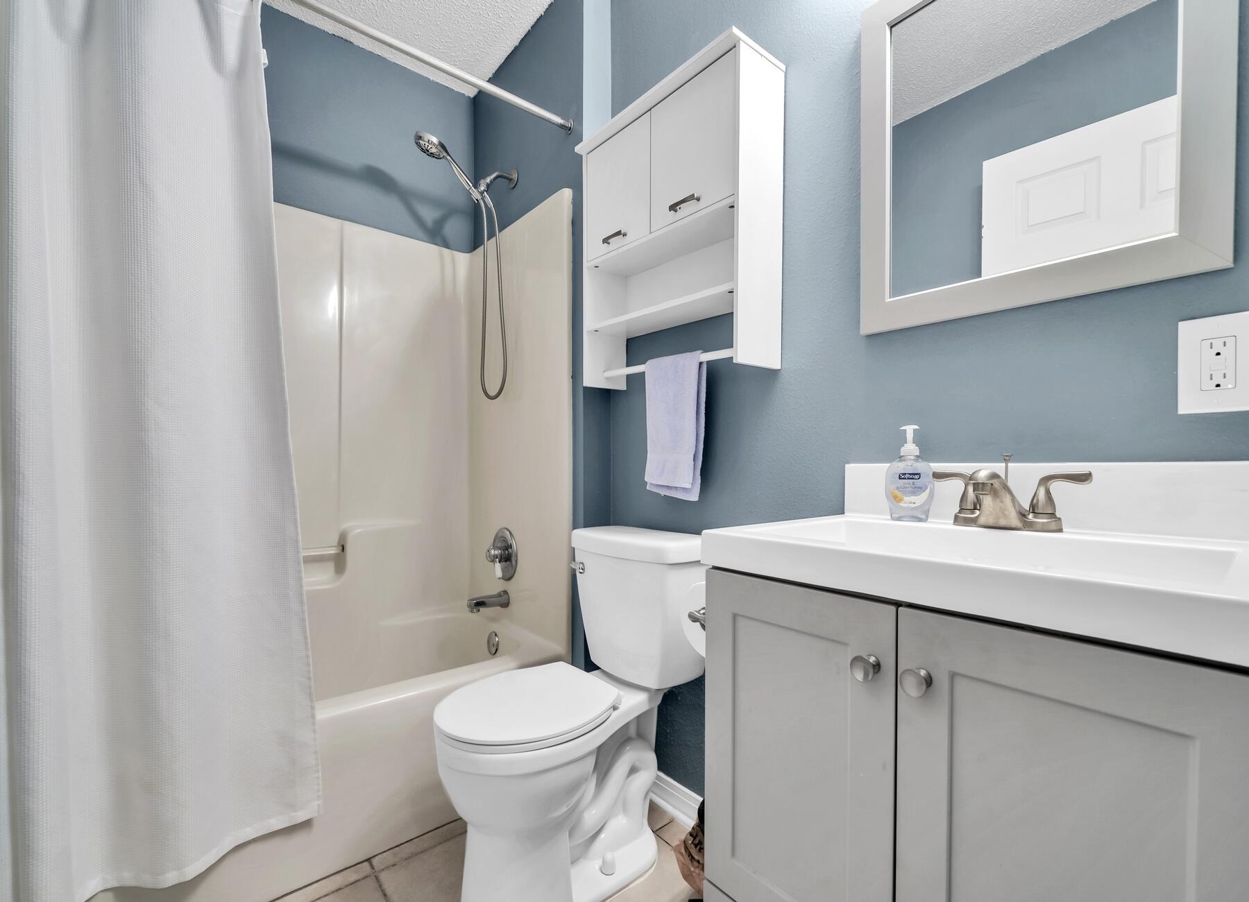 MONARCH ESTATES - Residential