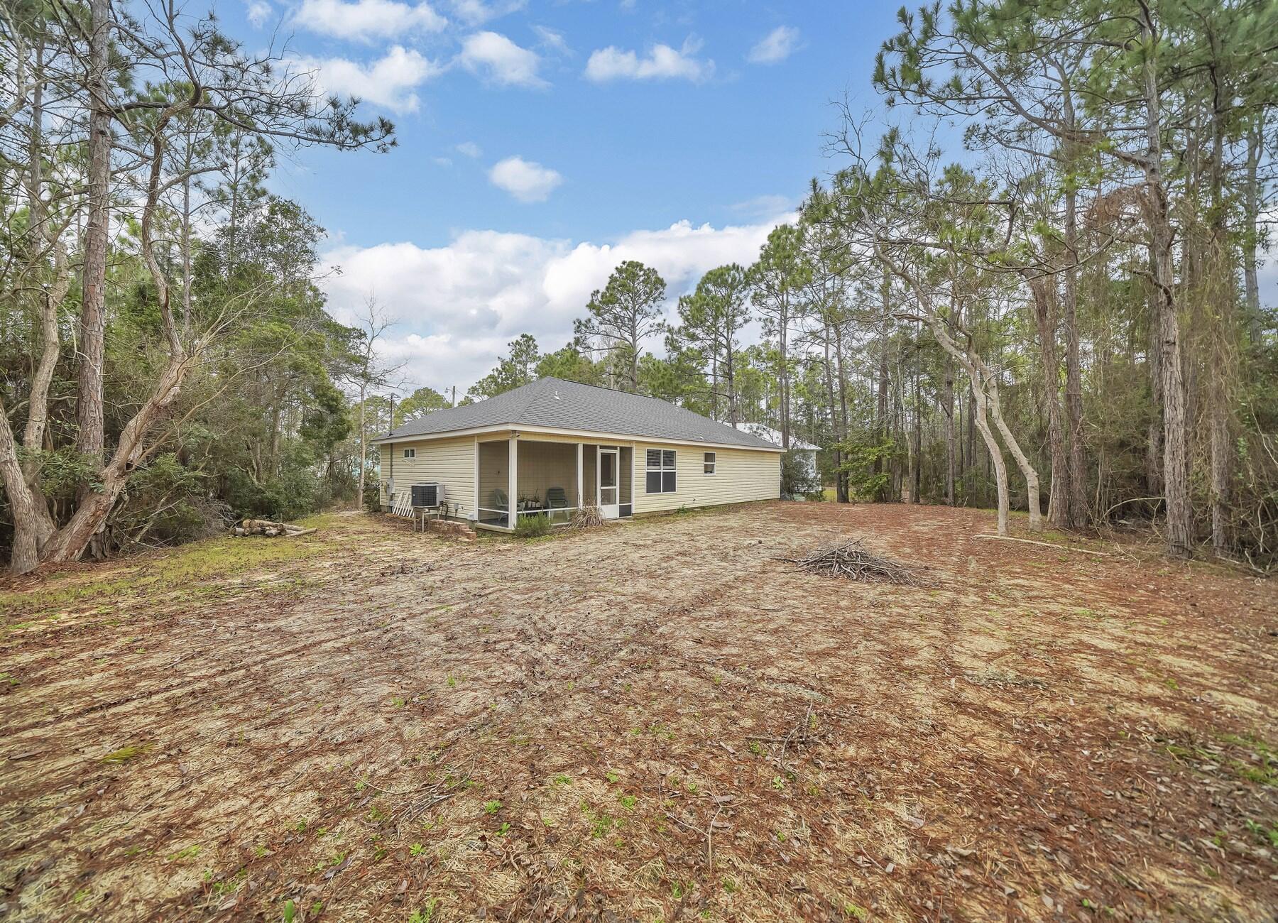 MONARCH ESTATES - Residential