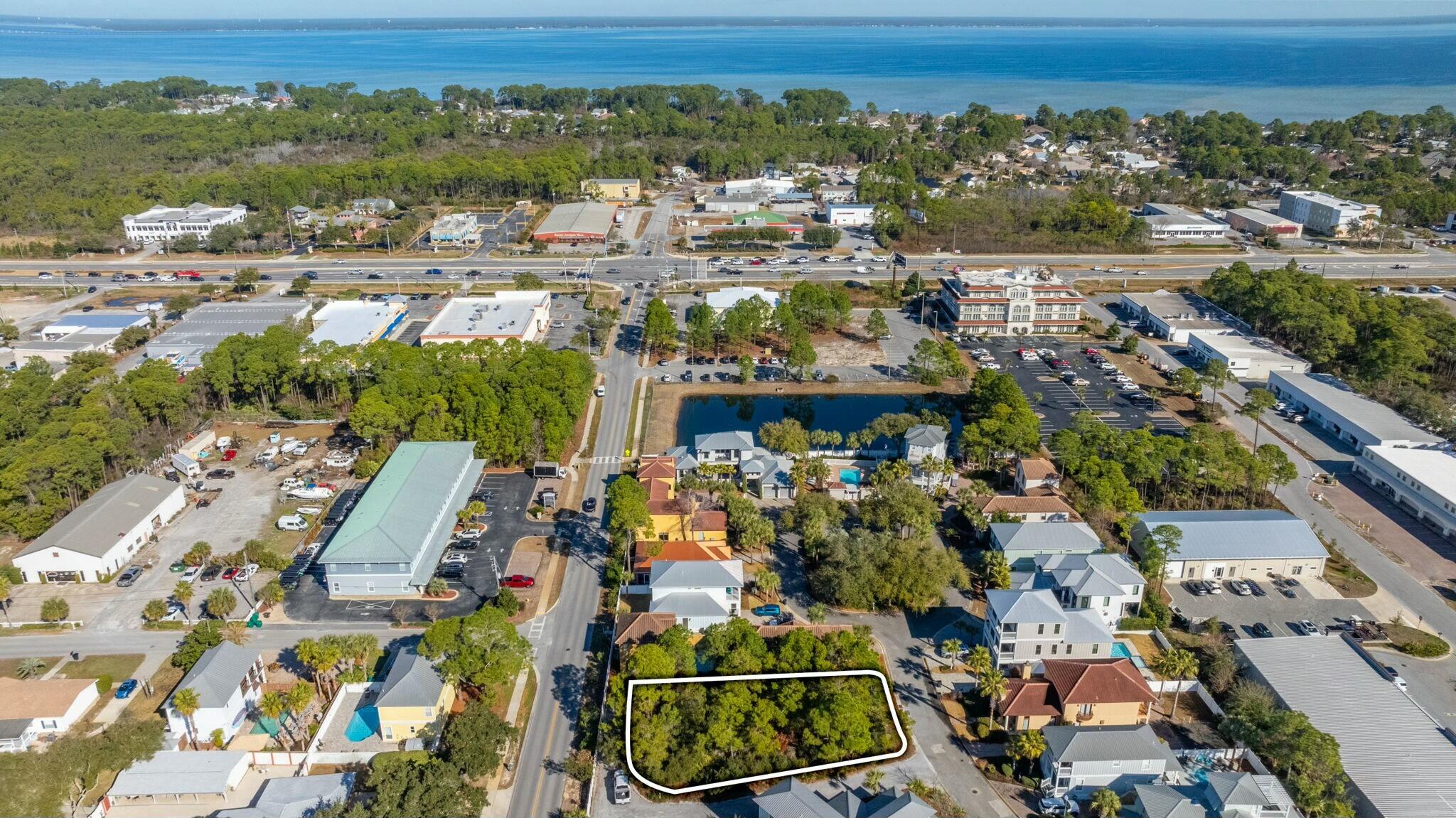 EMERALD WATERS VILLAGE - Land