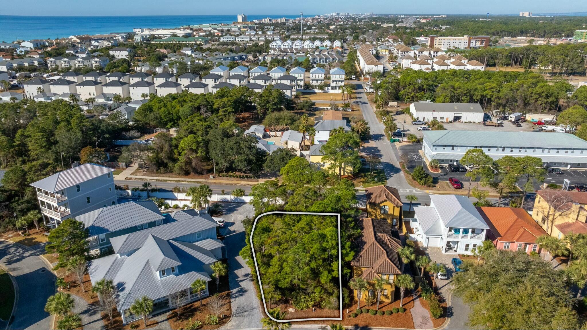 EMERALD WATERS VILLAGE - Land