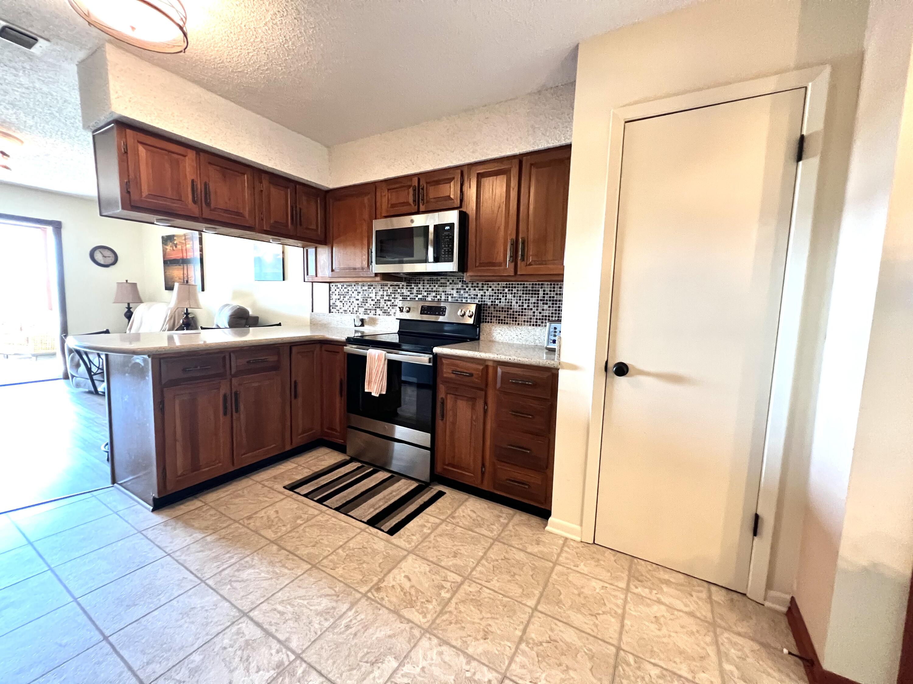 MARINA COVE VILLAGE PH 1 - Residential Lease