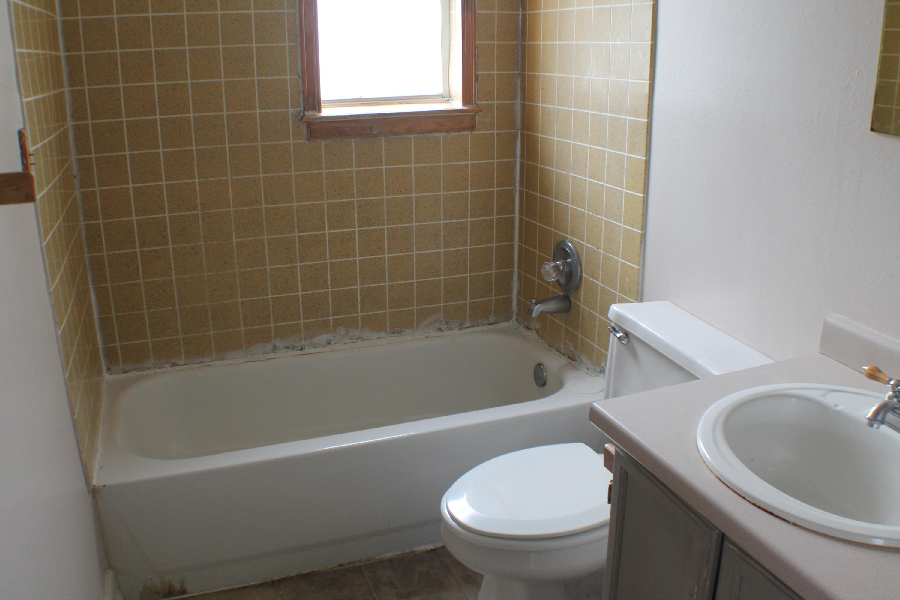 OAKDALE - Residential Lease