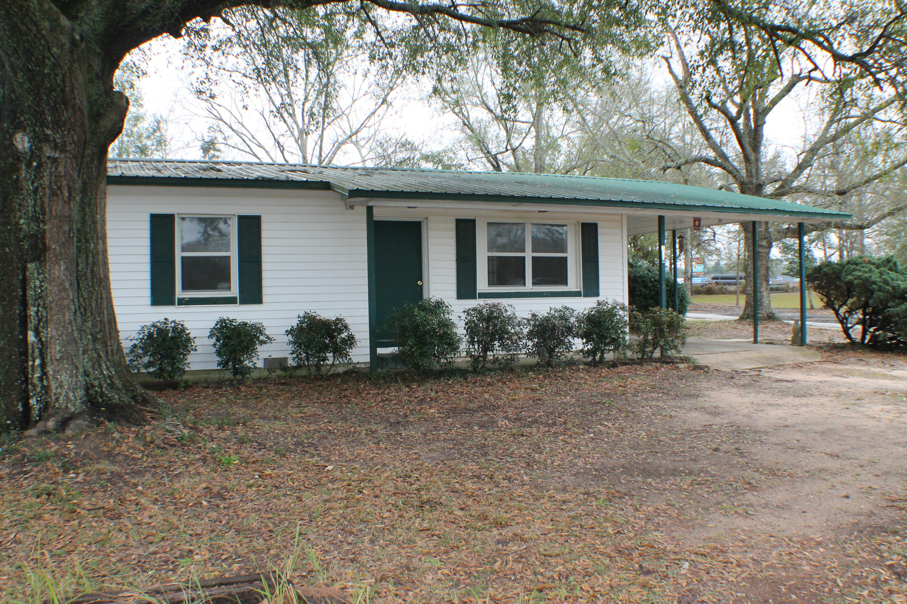 OAKDALE - Residential Lease