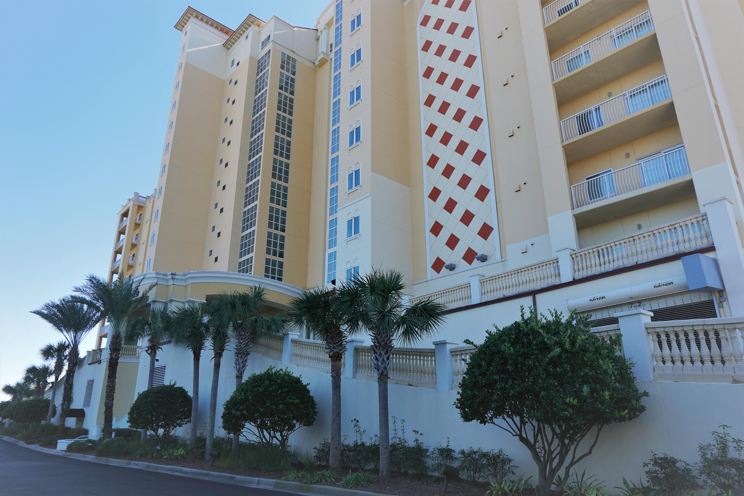 PRESIDIO YACHT CLUB - Residential