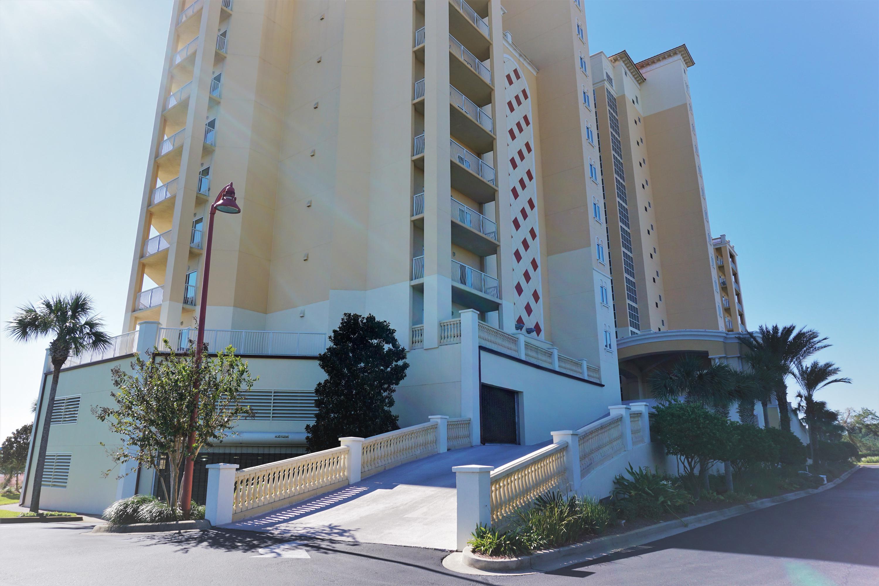 PRESIDIO YACHT CLUB - Residential