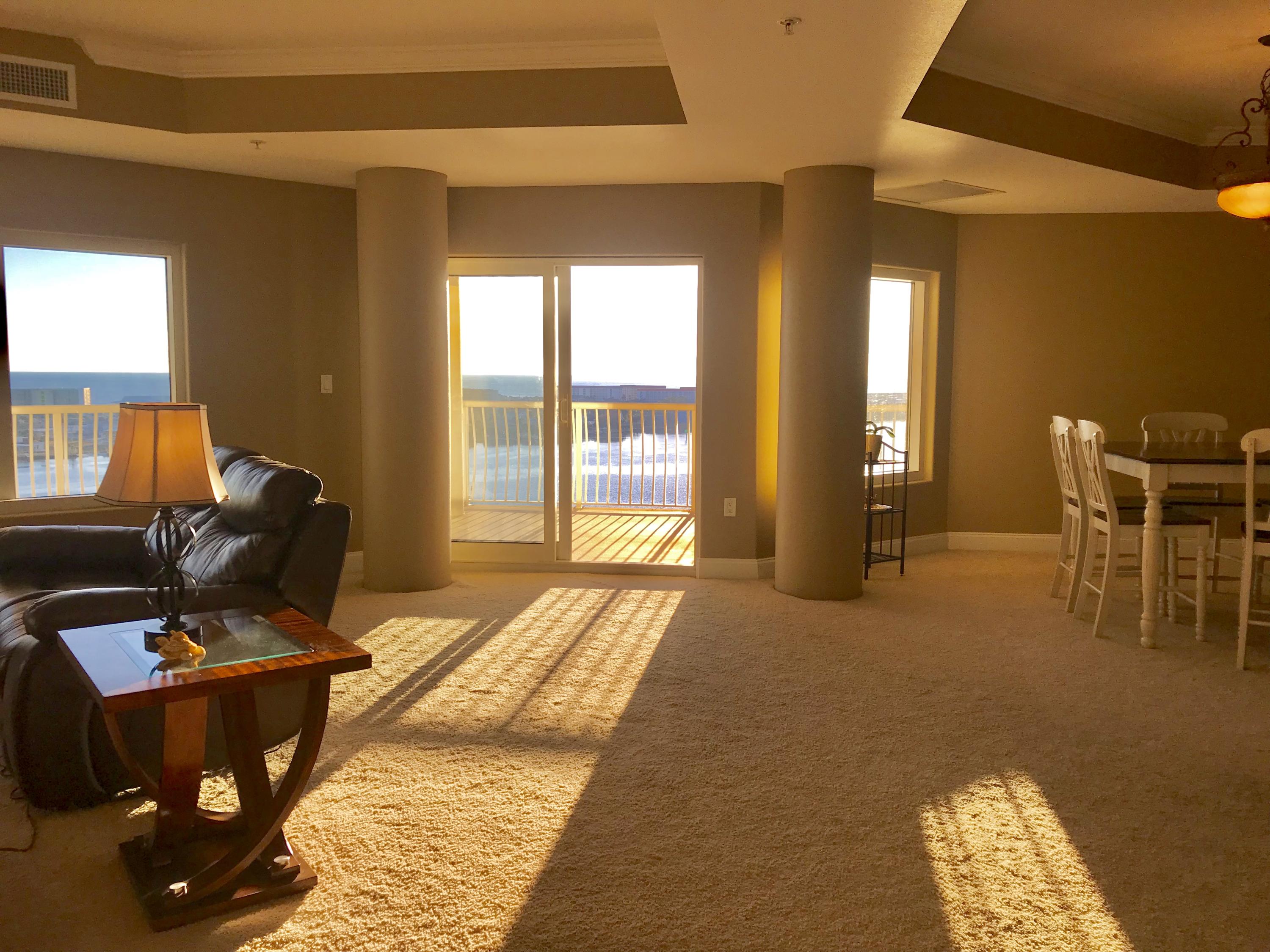 PRESIDIO YACHT CLUB - Residential