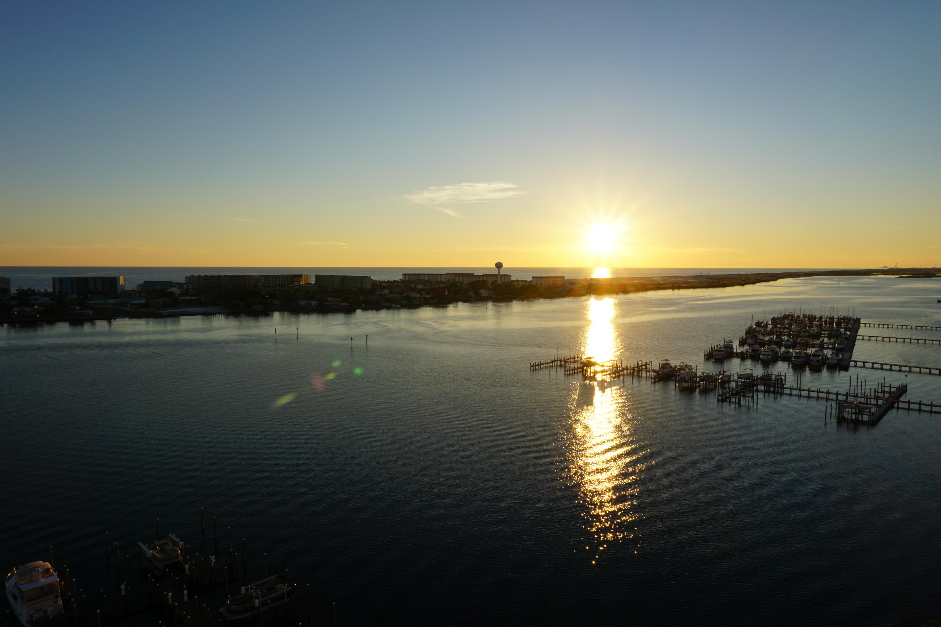 PRESIDIO YACHT CLUB - Residential