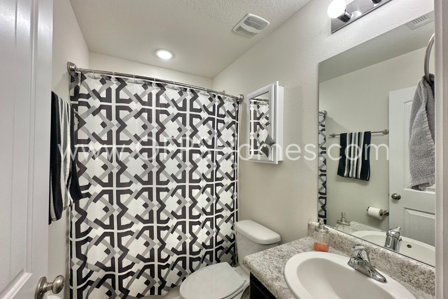 Redstone Commons - Residential Lease