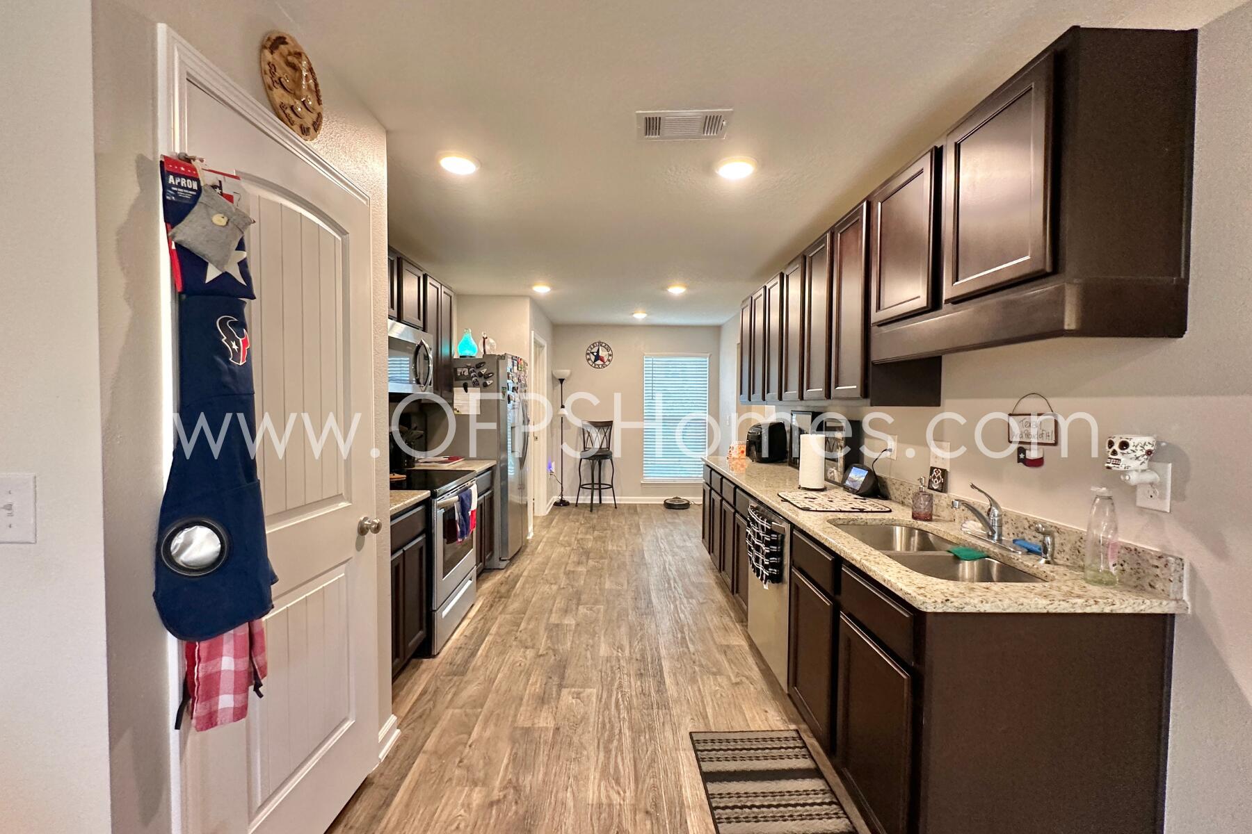 Redstone Commons - Residential Lease