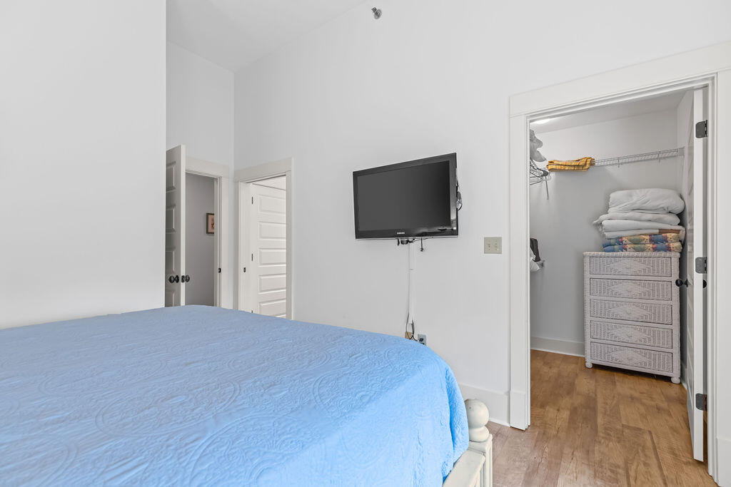 REDFISH VILLAGE - Residential
